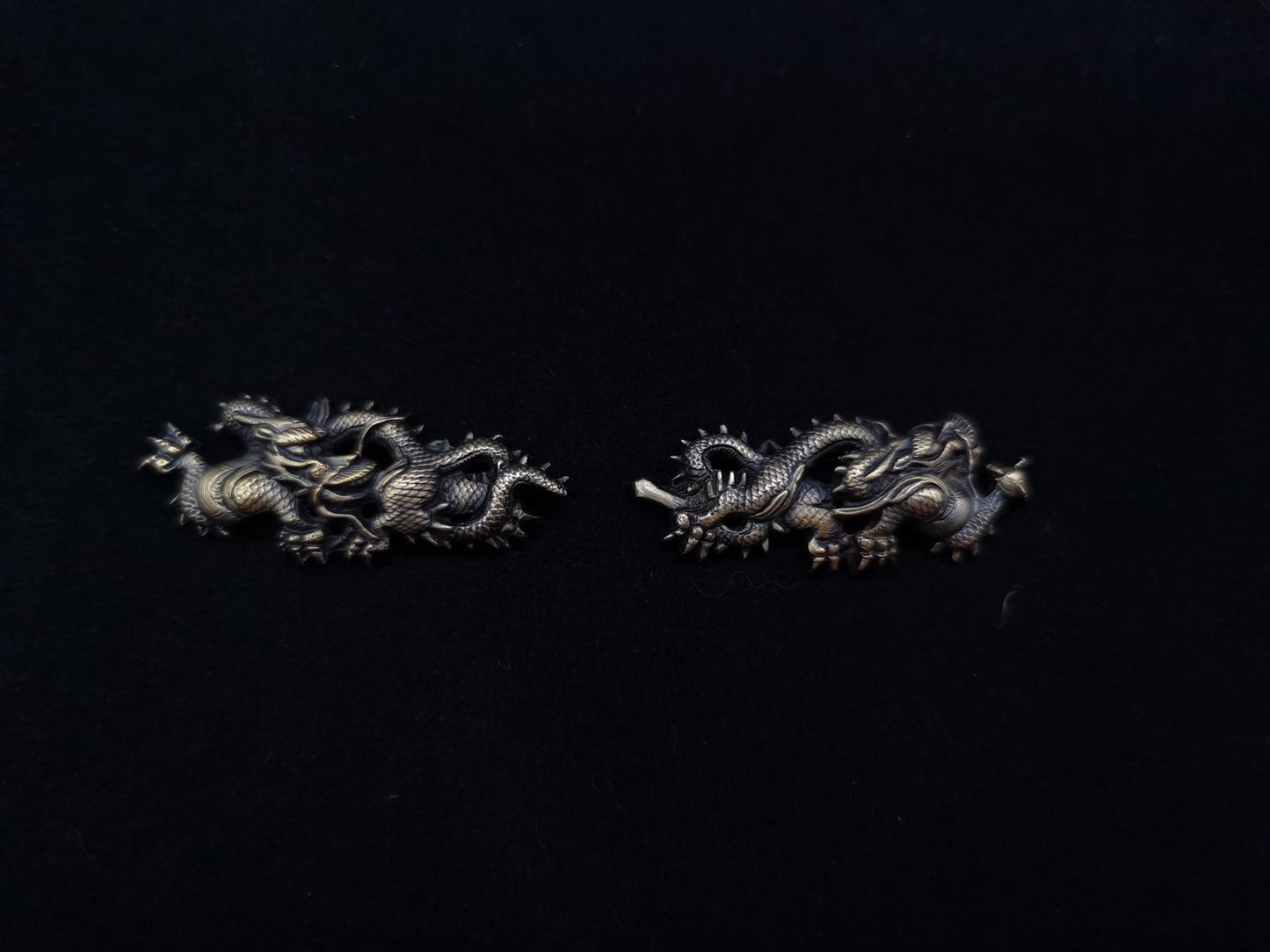 Japanese Type Small Goden Dragon Menuki for Katana wakziashi Tanto Y003