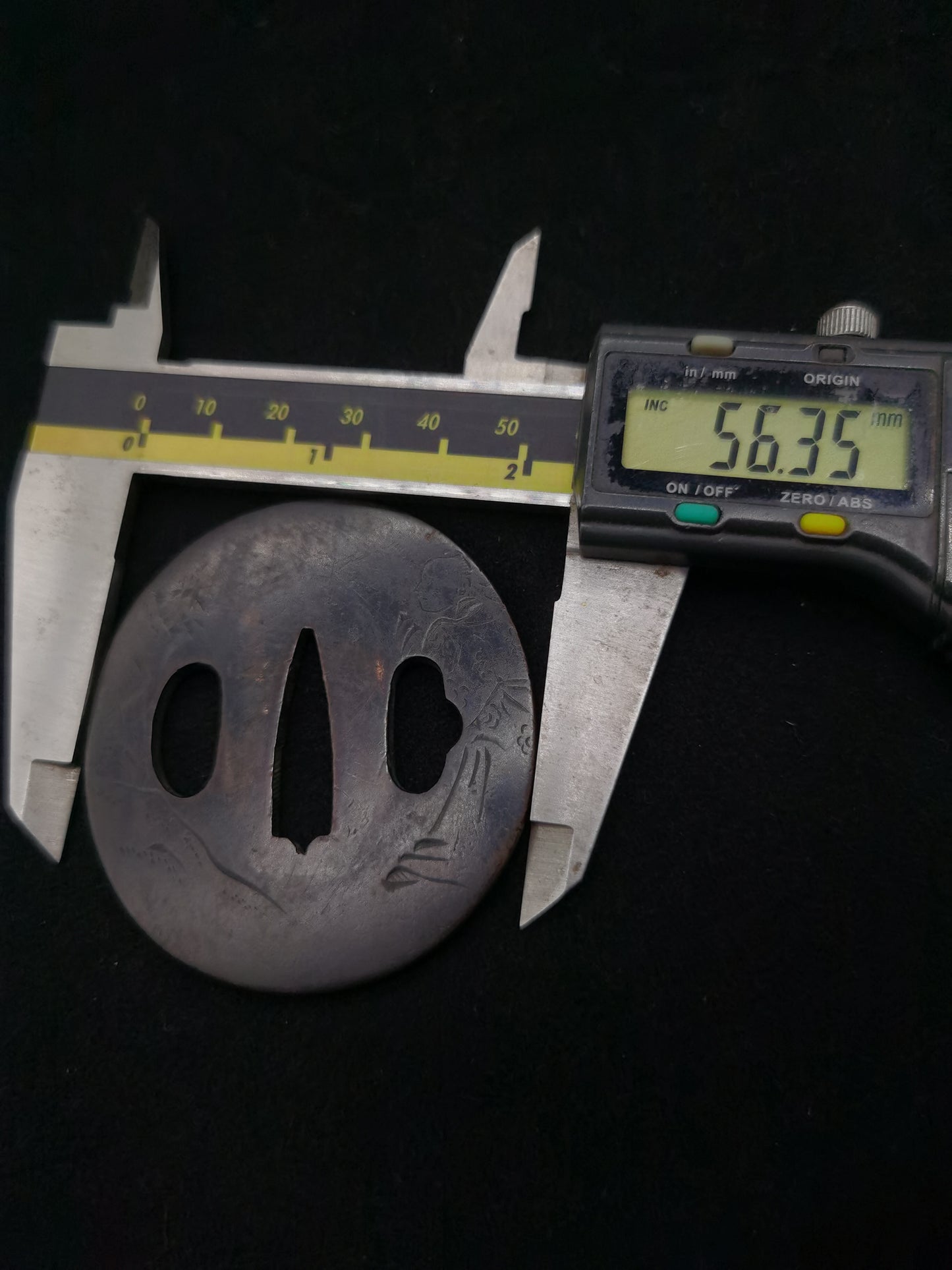 Japanese Ancient figures Tsuba for Wakziashi and Tanto Edo Period A103