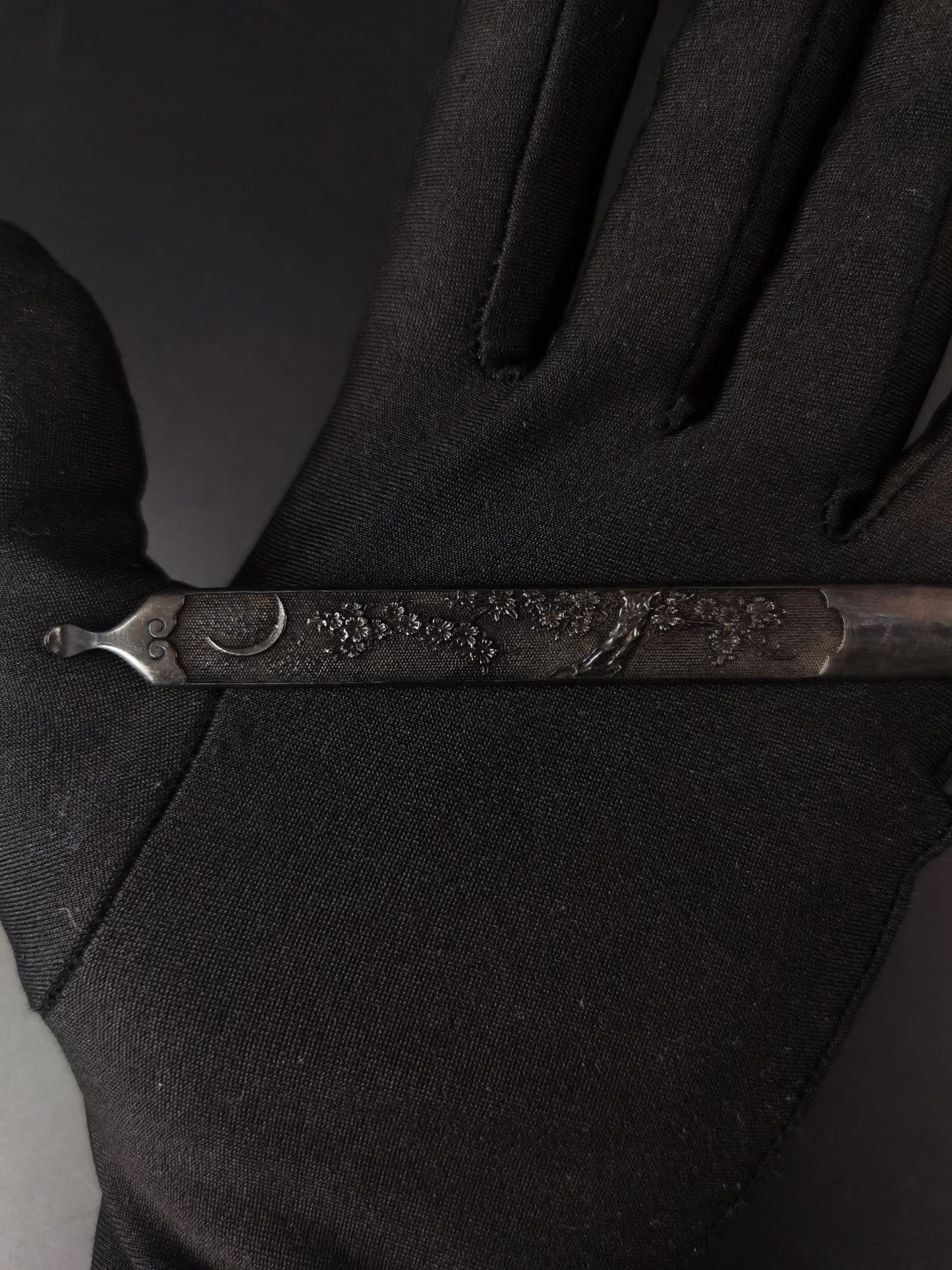 Japanese Type Mon and Cherry Blossoms Kogai for Wakzaishi and Tanto, Y160