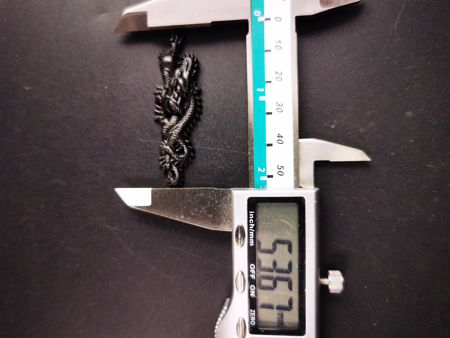 Japanese Type Big black Dragon Menuki for Katana and wakziashi Y011