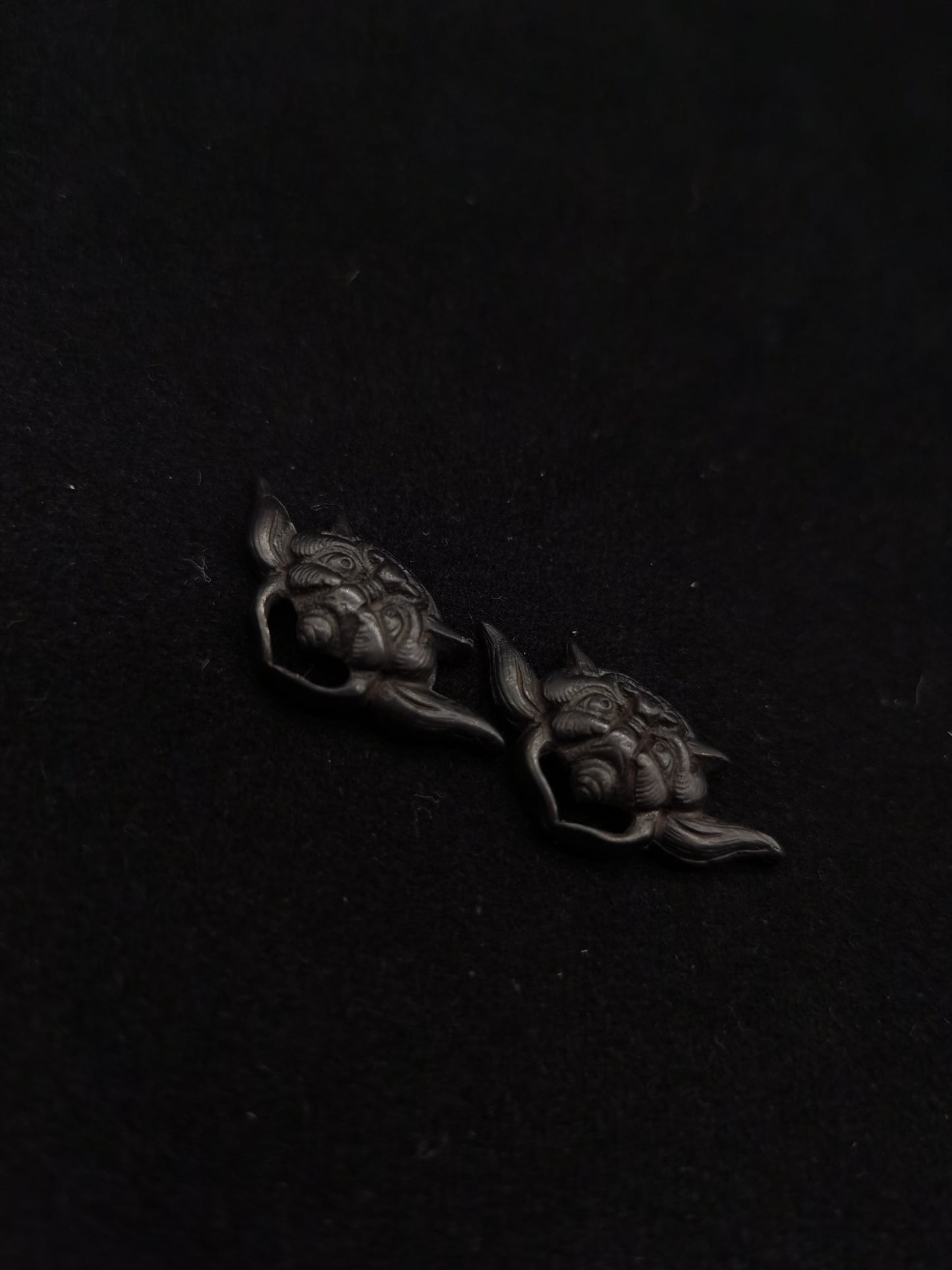 Japanese Type Black Ghost King Menuki for wakziashi and Tanto Y010