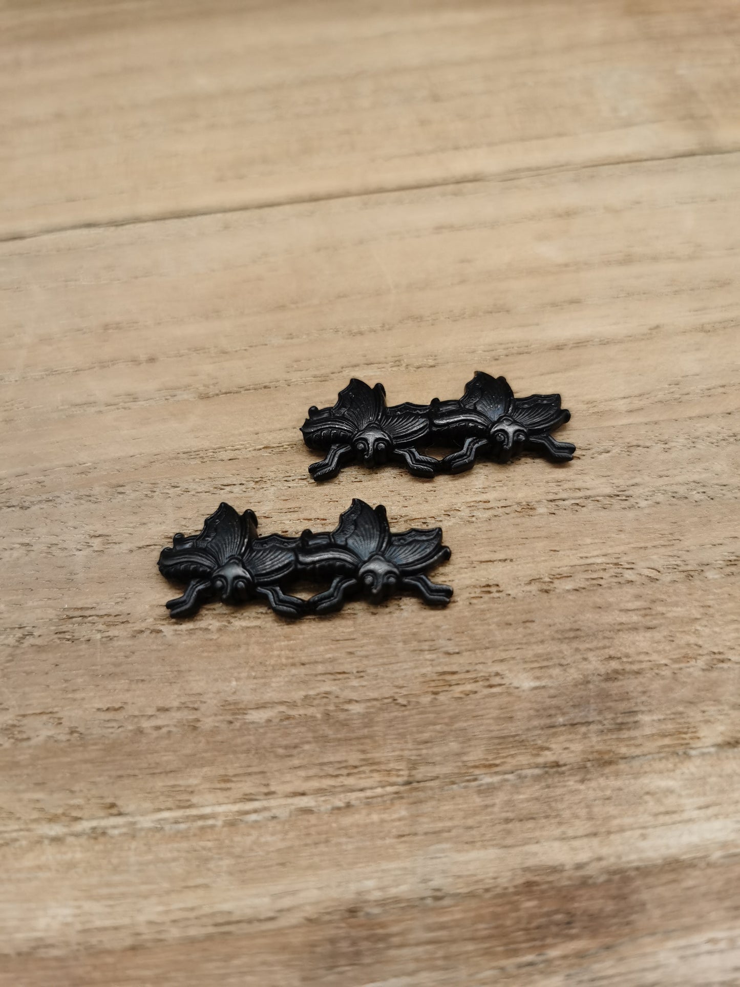 Japanese Type Menuki for wakziashi Tanto Black Duplex Butterfly Pattern Y019