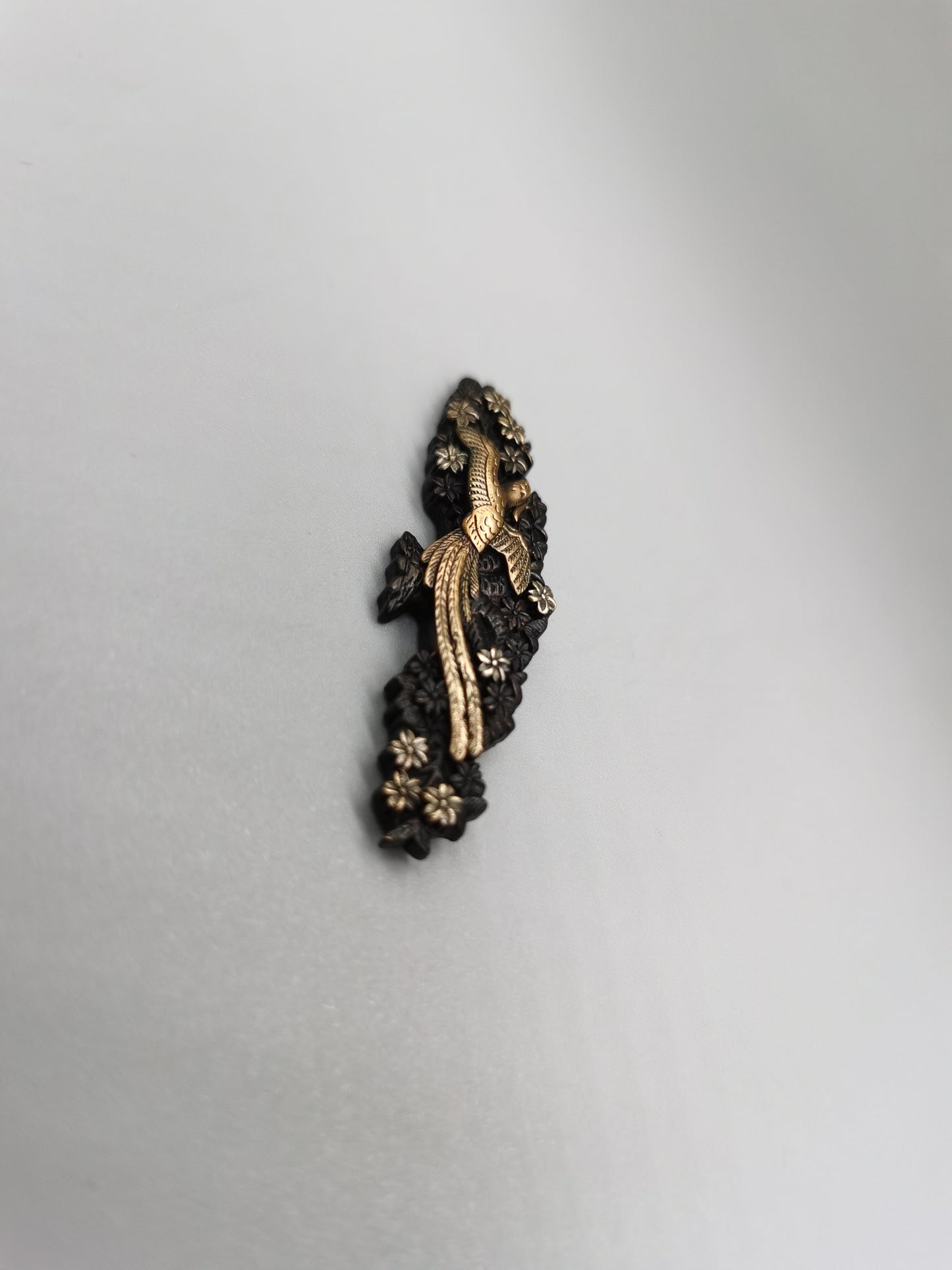 Japanese Type Golden Cherry Blossom Phoenix Menuki for Katana and wakziashi Y020