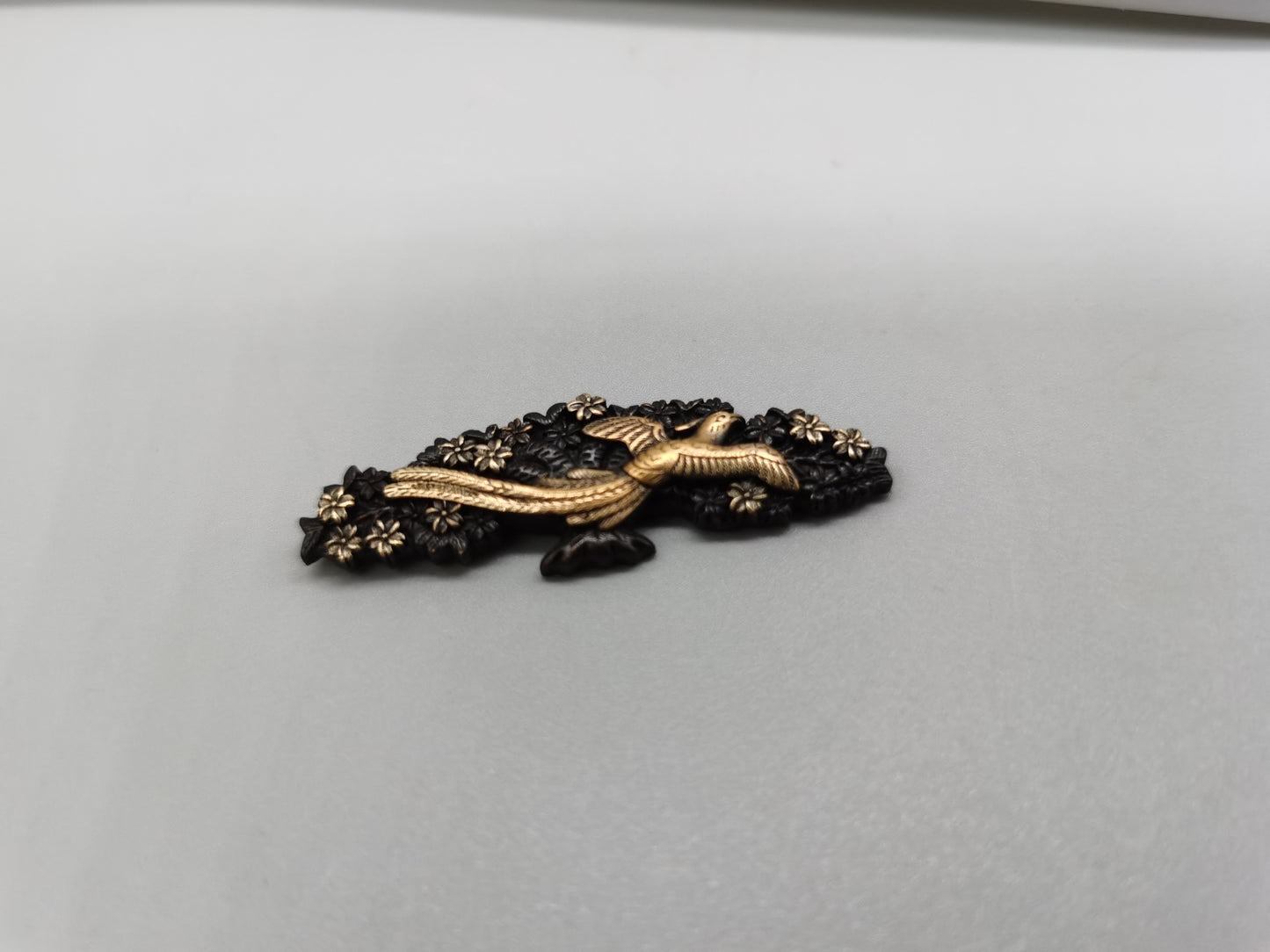 Japanese Type Golden Cherry Blossom Phoenix Menuki for Katana and wakziashi Y020