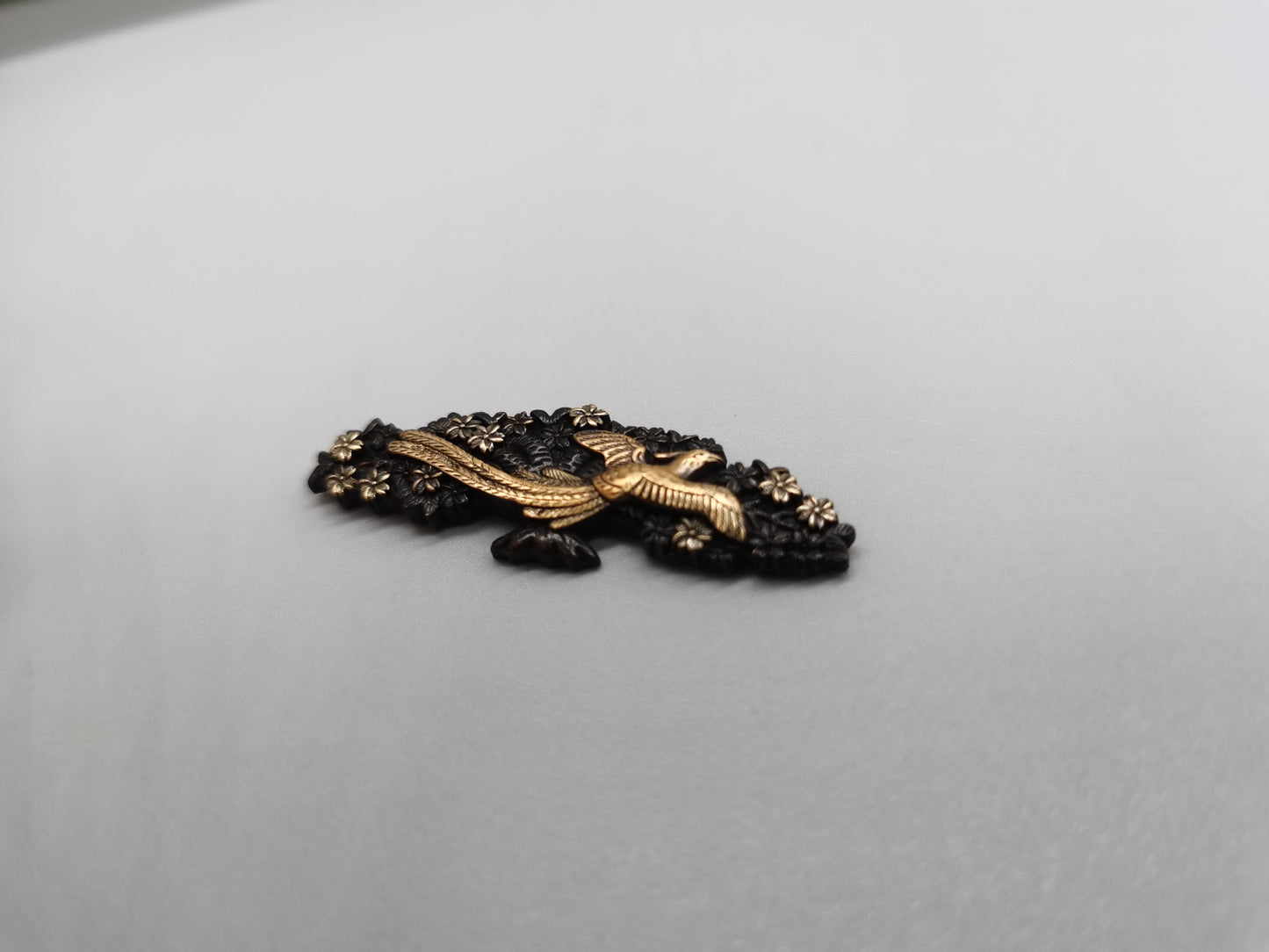 Japanese Type Golden Cherry Blossom Phoenix Menuki for Katana and wakziashi Y020
