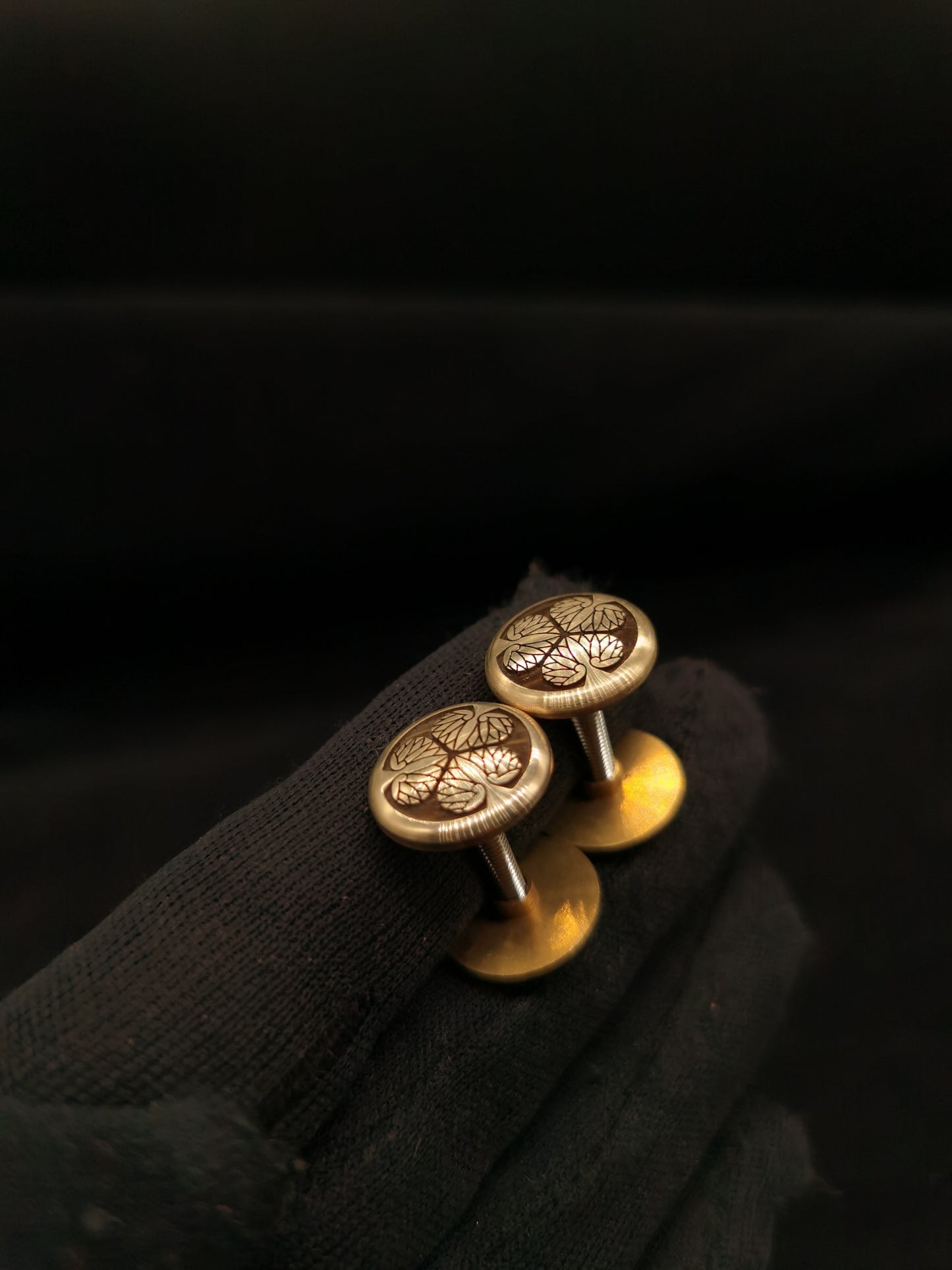 Japanese Type Tokugawa Family Crest Taikogane set for Tachi Handtachi Y013