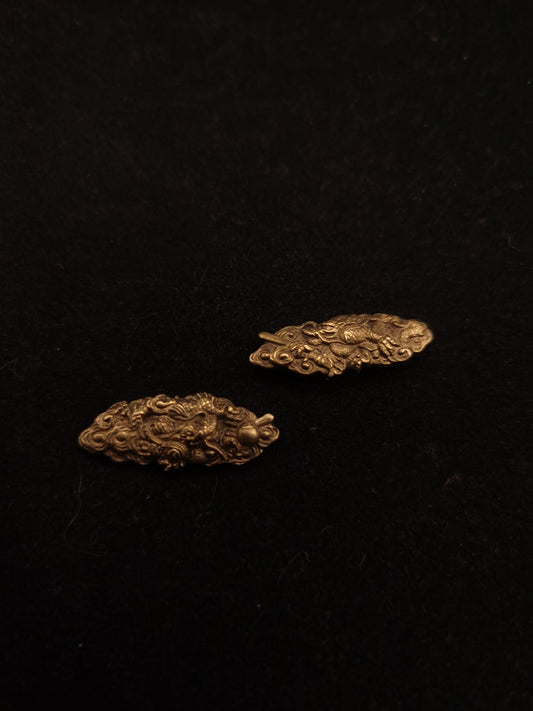 Japanese Type Small Golden Cloud-Dragon Menuki for wakziashi Tanto Y039