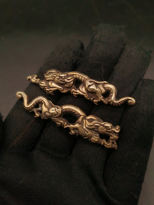 Japanese Type Big Golden Rain-Dragon Pattern Menuki for wakziashi Y041
