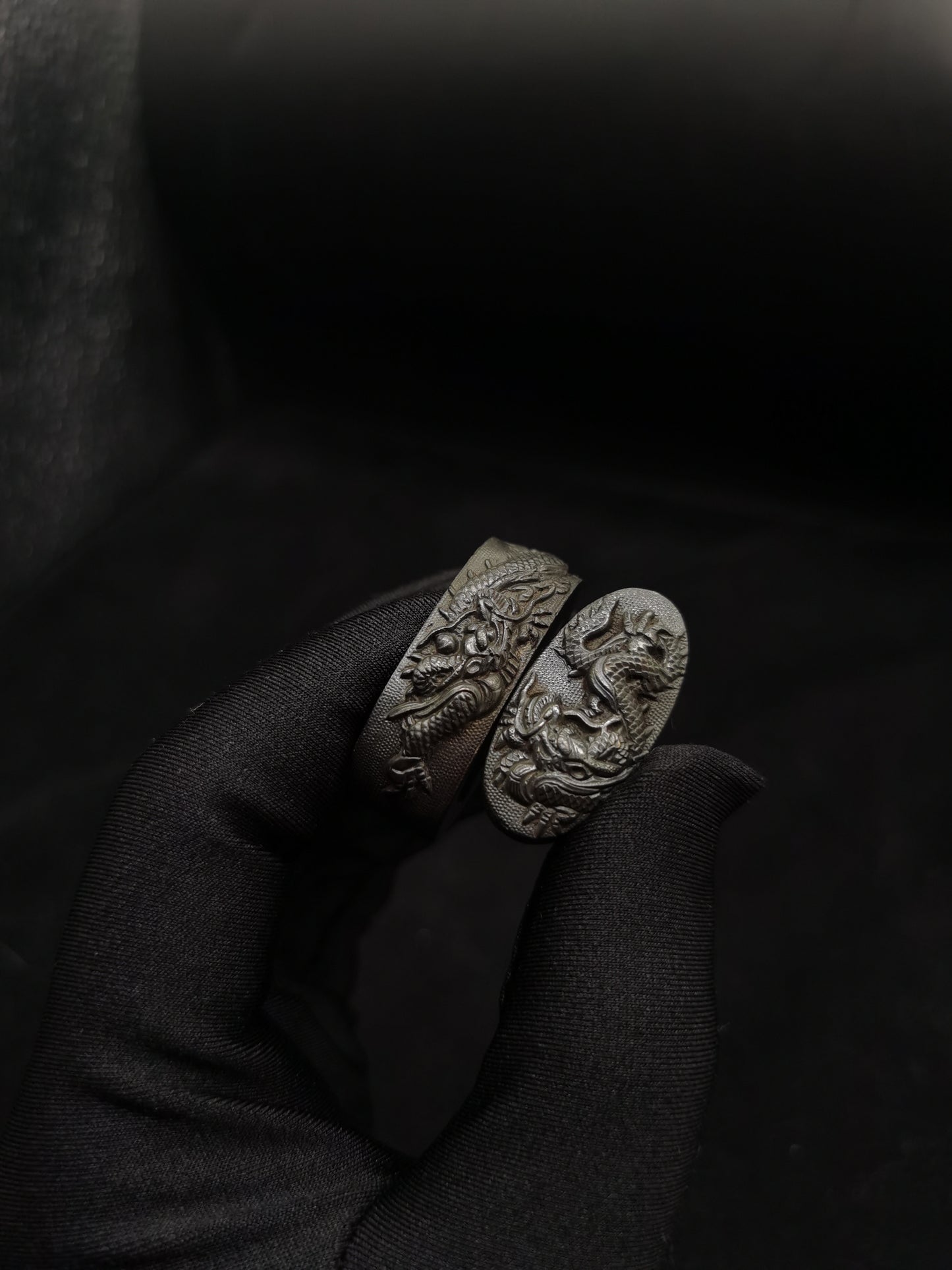 Japanese Type Kashira and Fuchi for wakziashi Black Hai-ryu Dragon Y044