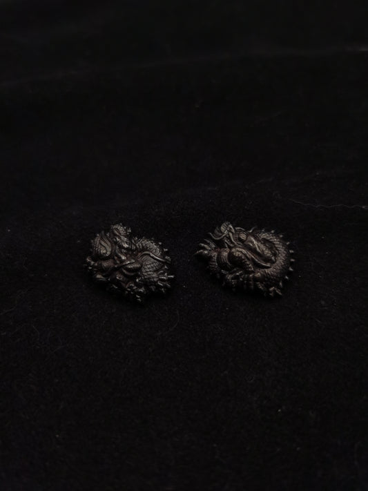 Japanese Type Black round dragon Round Menuki for Wakziashi and Tanto Y058