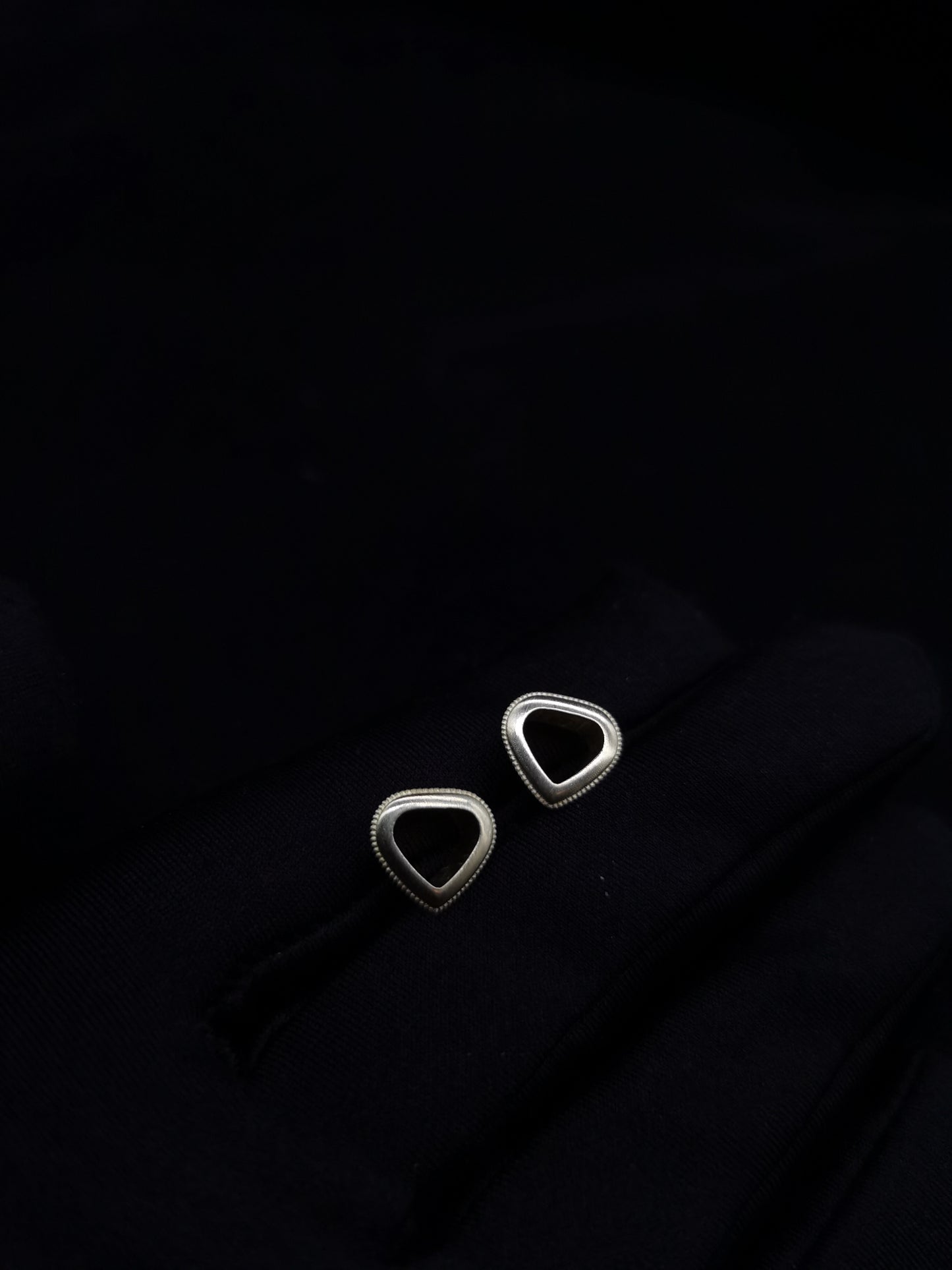 Japanese Type heart-shaped Shitodome for Kabuto-gane of Tachi Handtachi, Y071
