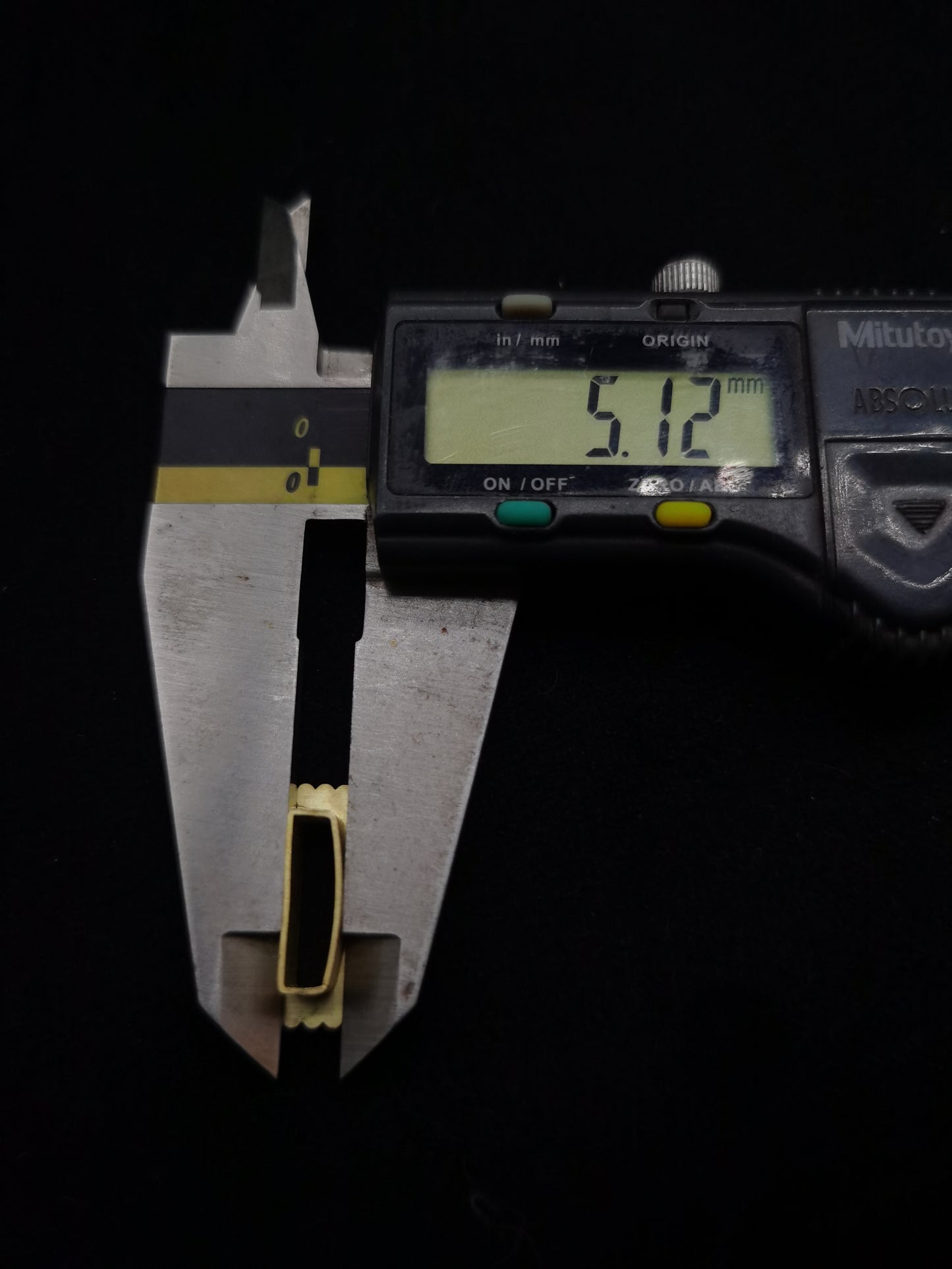 Japanese Type rectangle type Shitodome for Kurikata of Wakziashi, Y069