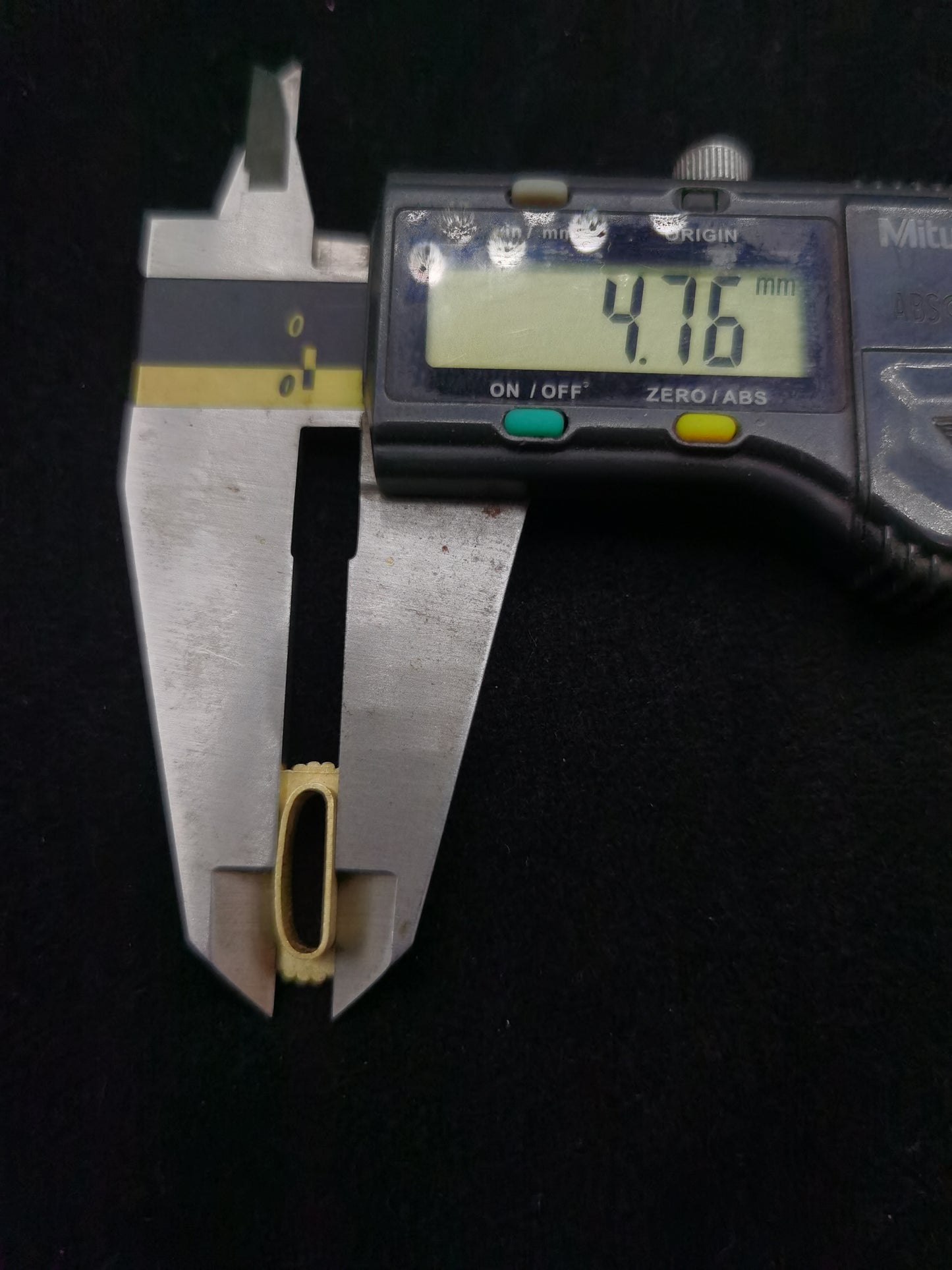 Japanese Type ellipse type Shitodome for Kurikata of Katana and Wakziashi, Y068