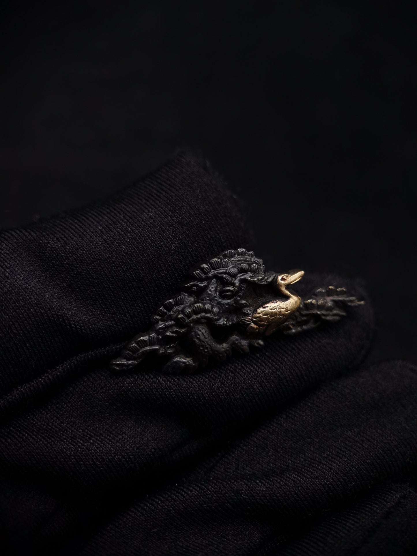 Japanese Type Pine Crane Pattern Menuki for Katana wakziashi Tanto Y064