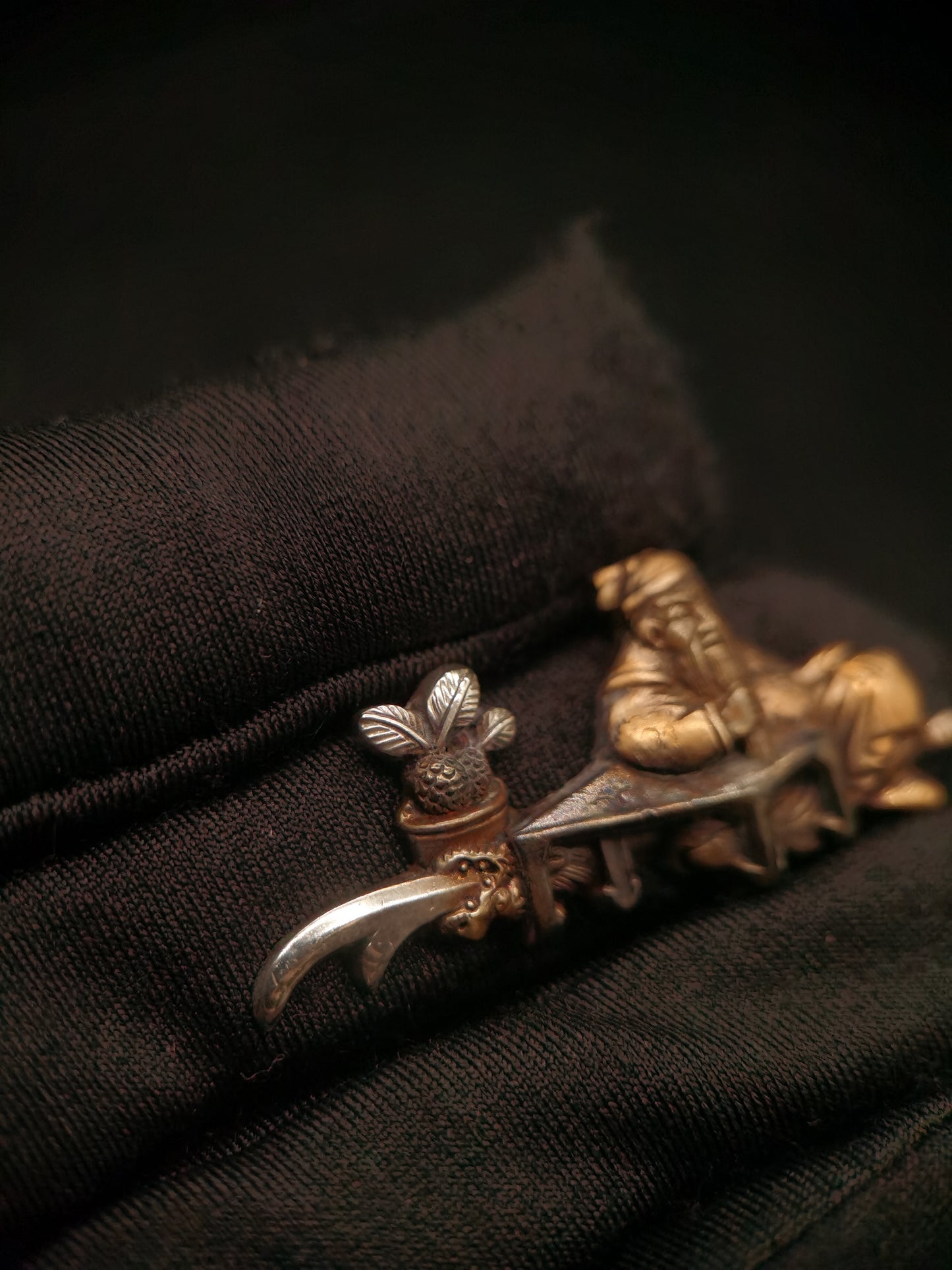 Japanese Type The Character of Three Kingdoms Menuki for Katana and wakziashi Y077