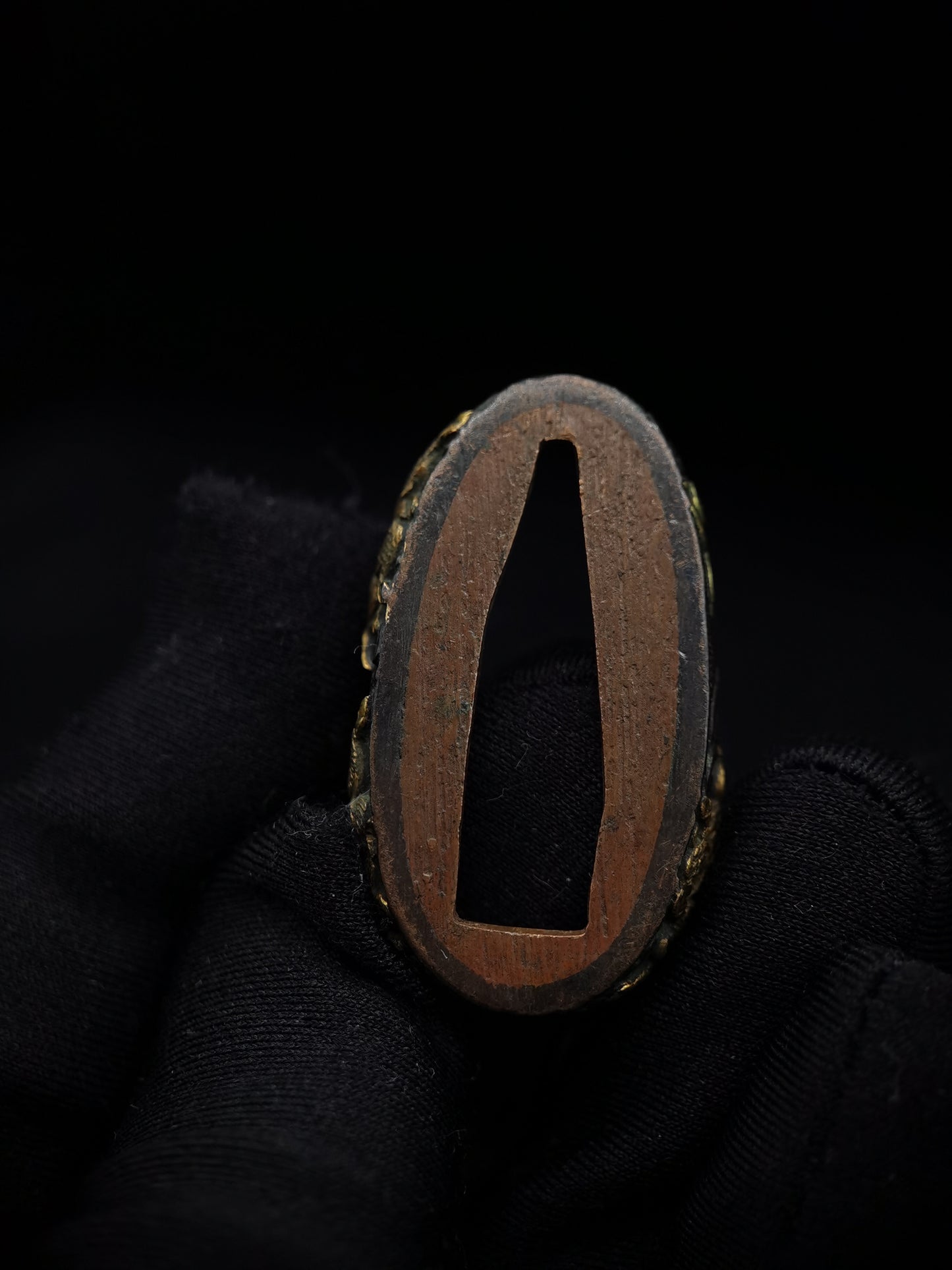 Japanese Kirin Pattern Fuchi &Kashira for Katana and Wakziashi Edo Period Antique B030