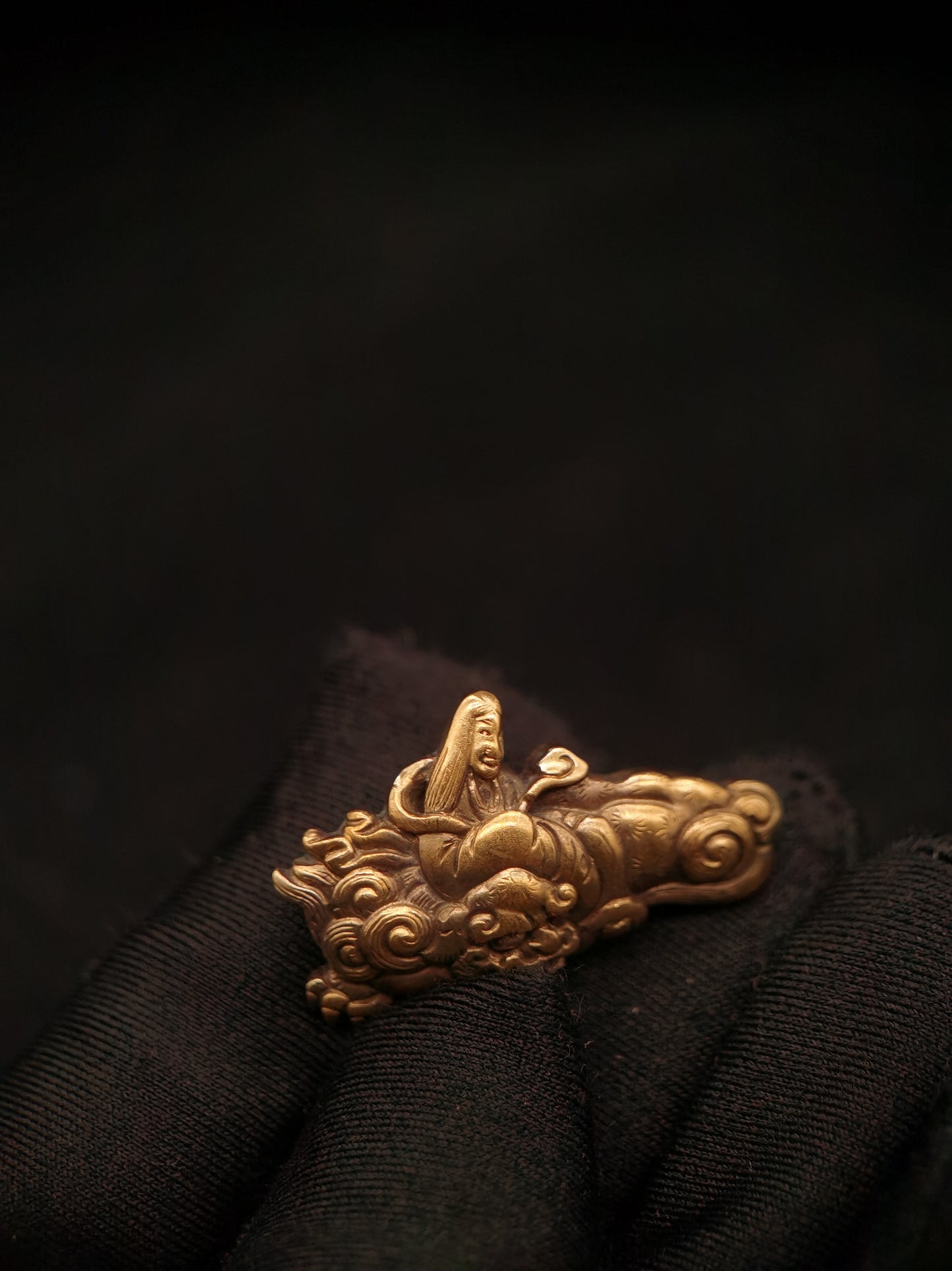Japanese Type Menuki for Wakziashi Tanto Manjusri and Bodhisattva Y086