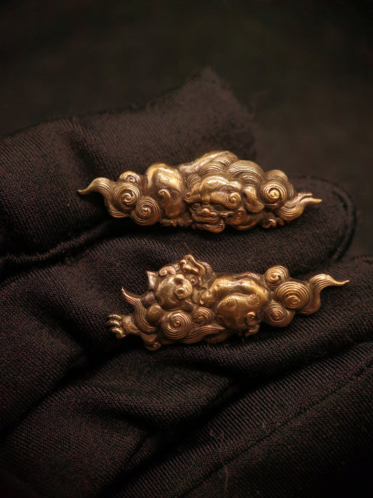 Japanese Type Golden Lion Pattern Menuki for Katana and Wakziashi Y088