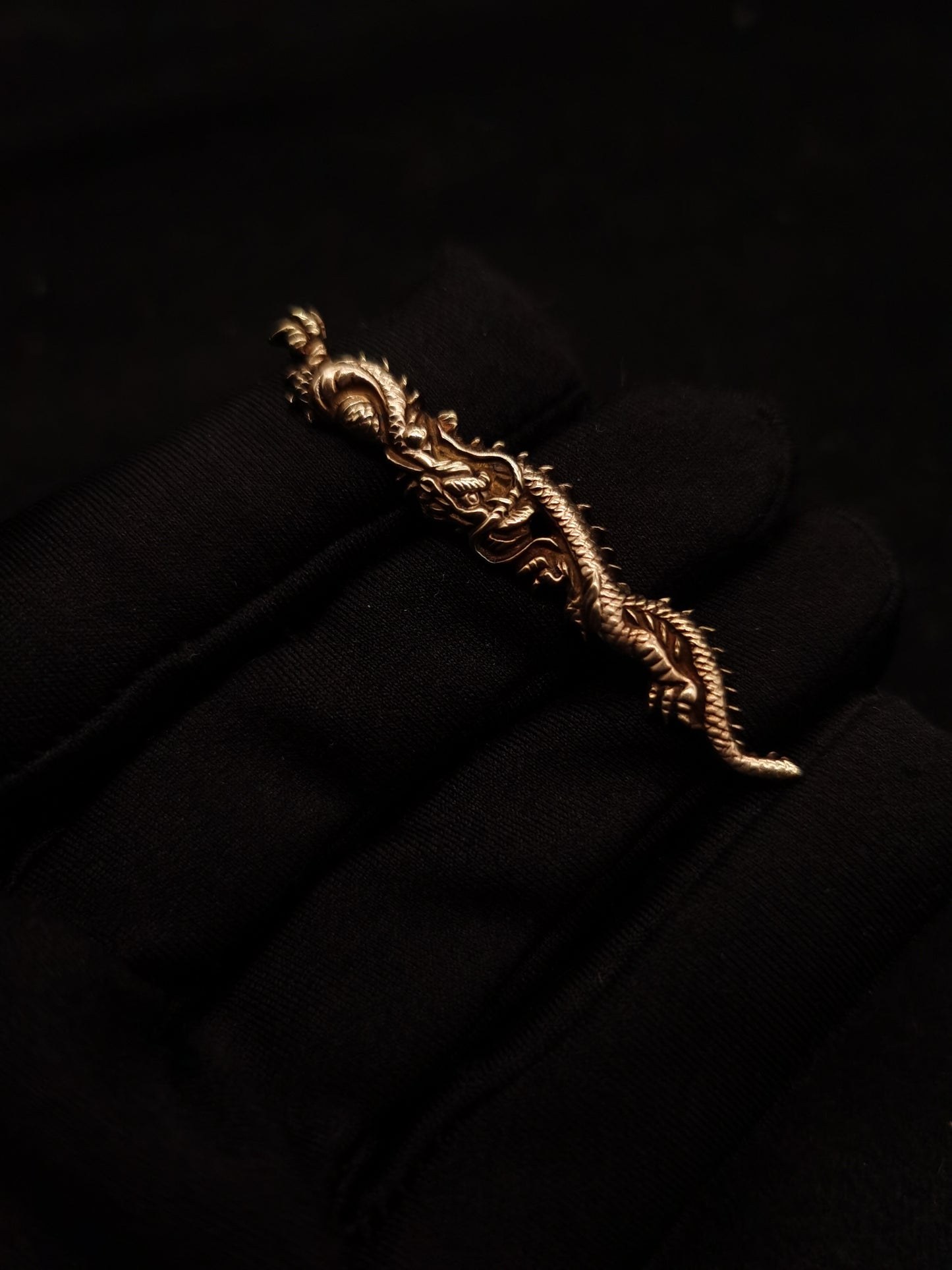 Japanese Type Hai-ryu Dragon Menuki for Katana and Wakziashi Y090