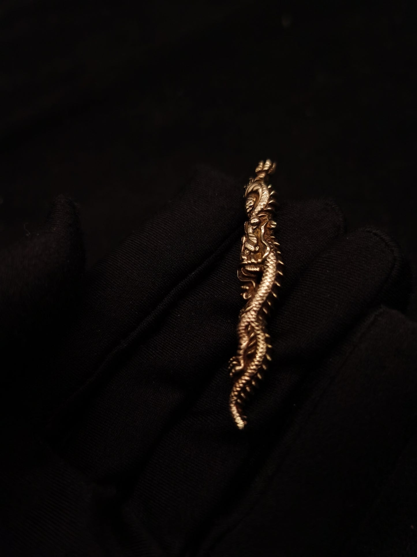 Japanese Type Hai-ryu Dragon Menuki for Katana and Wakziashi Y090