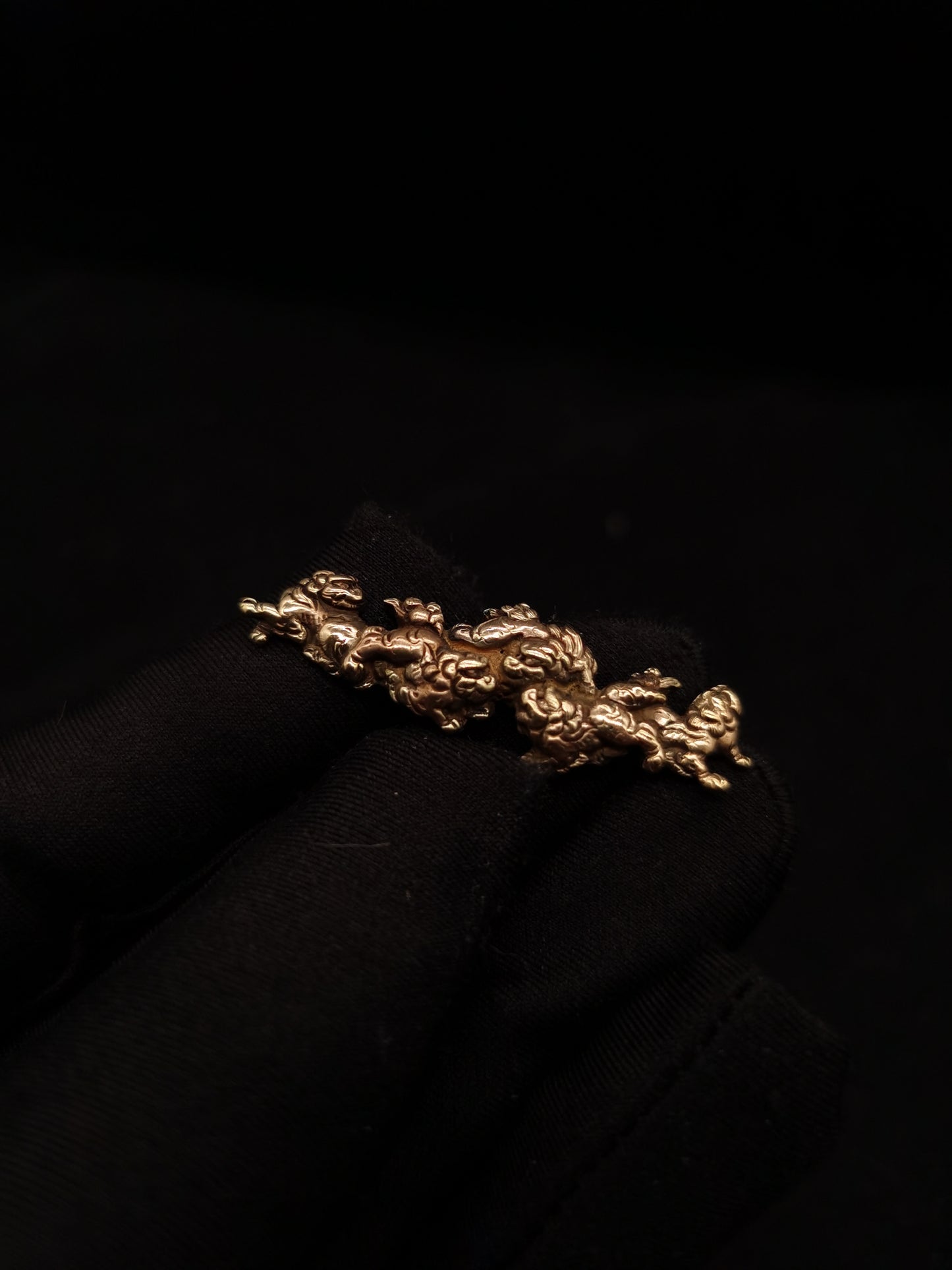 Japanese Type Five Lions Pattern Menuki for Katana and Wakziashi Y095