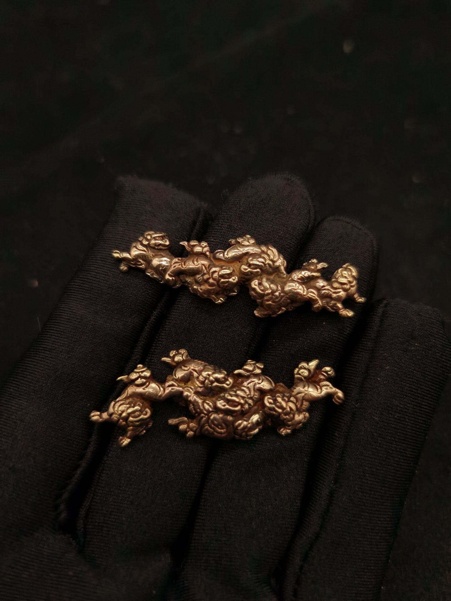 Japanese Type Five Lions Pattern Menuki for Katana and Wakziashi Y095