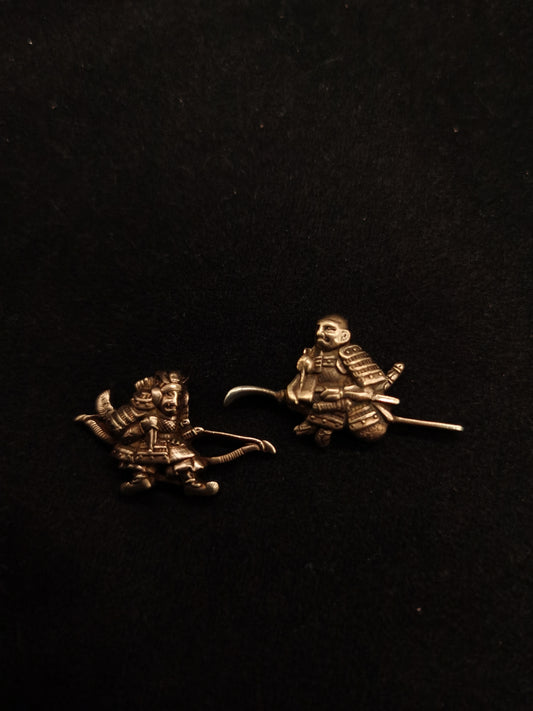Japanese Type Yoshitsune And Benkei Menuki for Katana and Wakziashi Tanto Y097