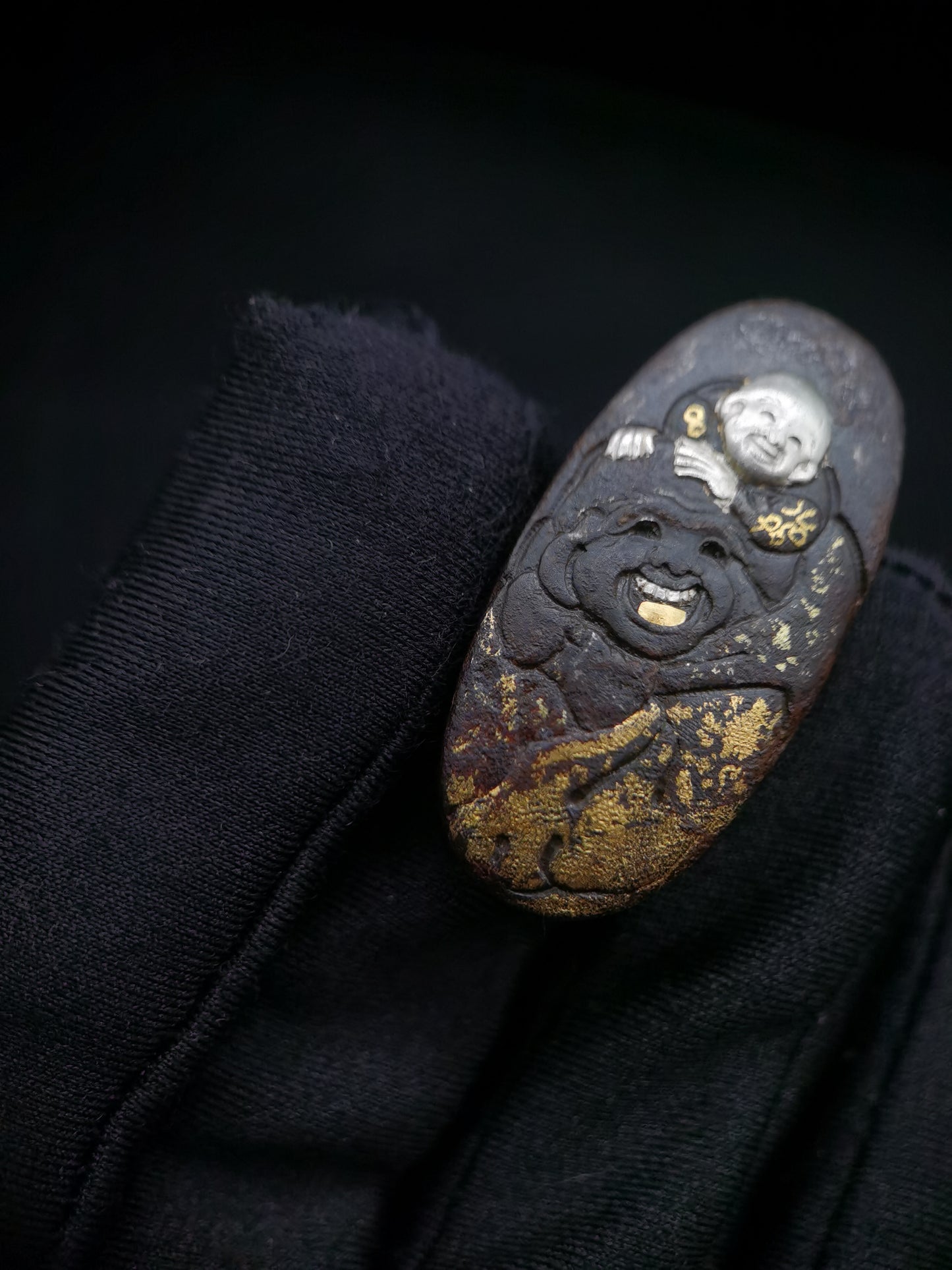 Japanese Hotei with Children Single Kashira for Katana Wakziashi Edo Period Antique G007