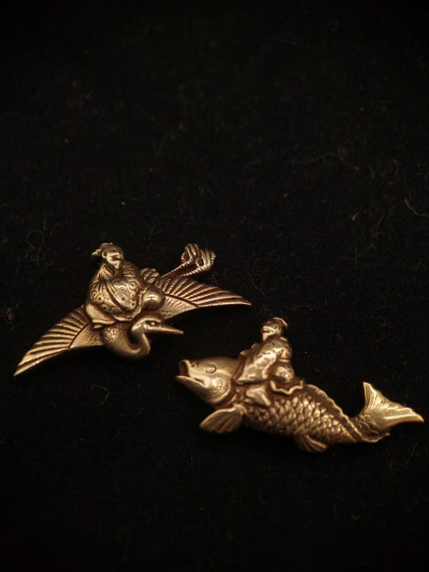 Japanese Type Crane fairy and Fish fairy Menuki for Wakziashi and Tanto Y100