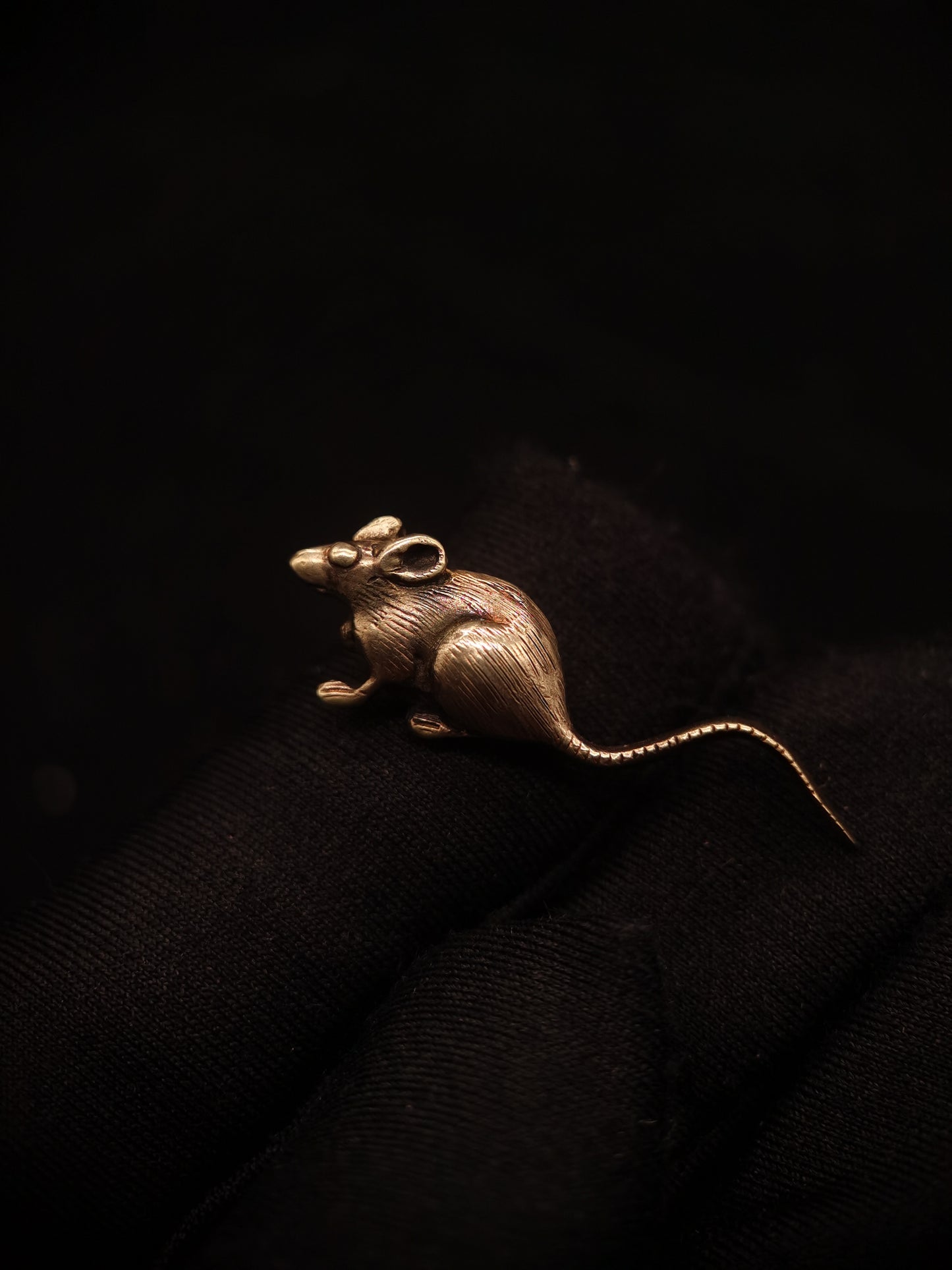 Japanese Type Golden rat Menuki for Katana and Wakziashi and Tanto Y104