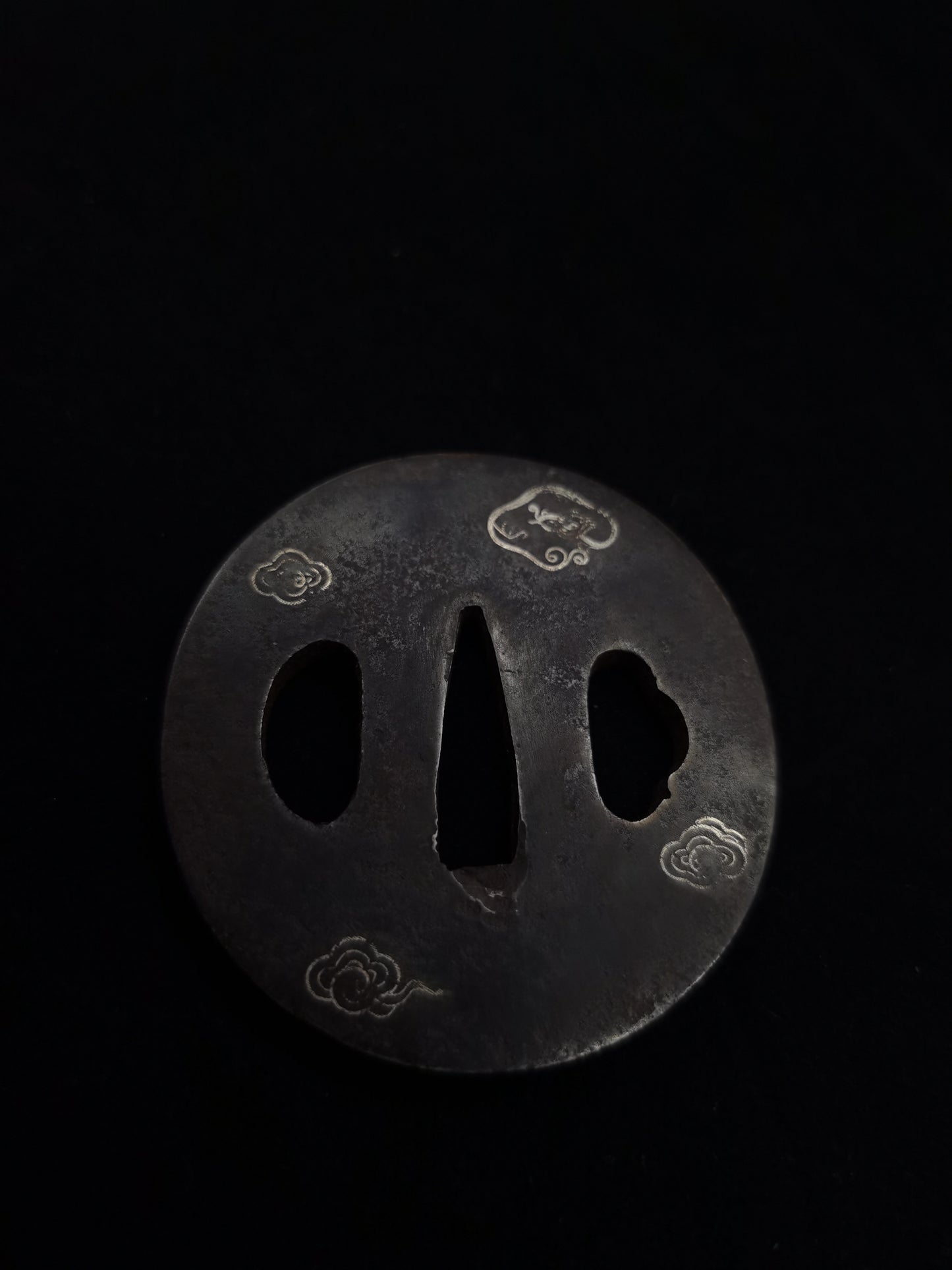 Japanese Silver Rain Dragon Tsuba for Wakziashi Tanto Edo Period Antique A049
