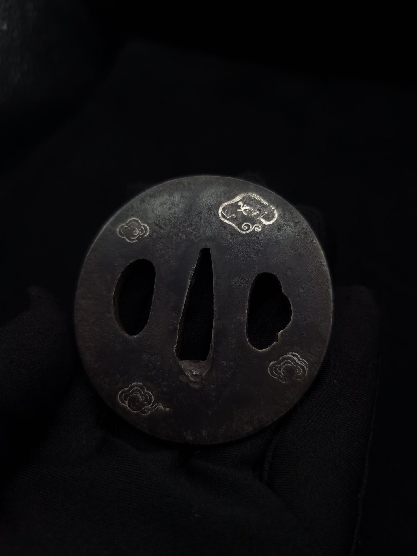 Japanese Silver Rain Dragon Tsuba for Wakziashi Tanto Edo Period Antique A049