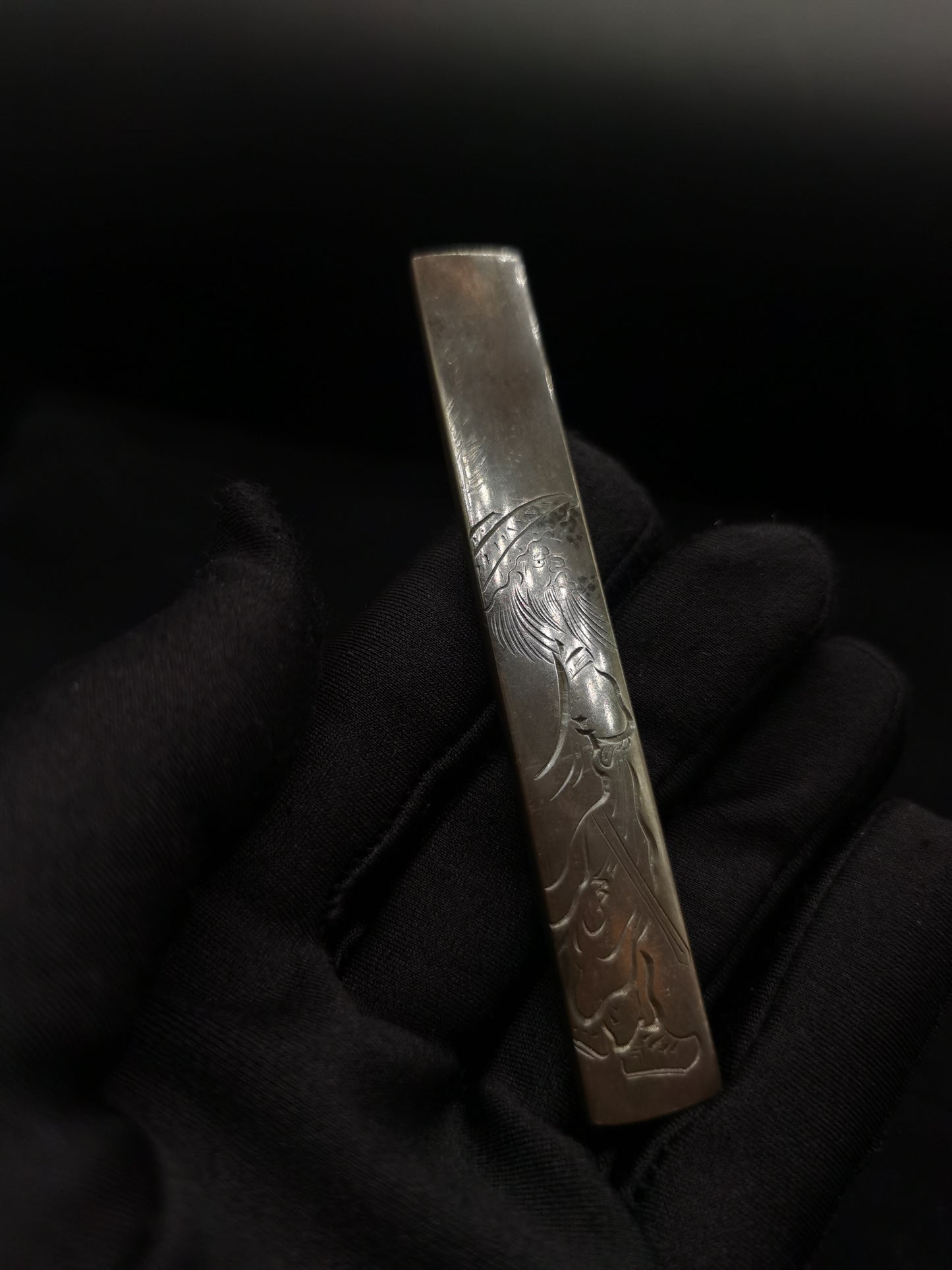 Japanese Zhong Kui Holding a Sword Kozuka for wakziashi and tanto Edo period antique D054