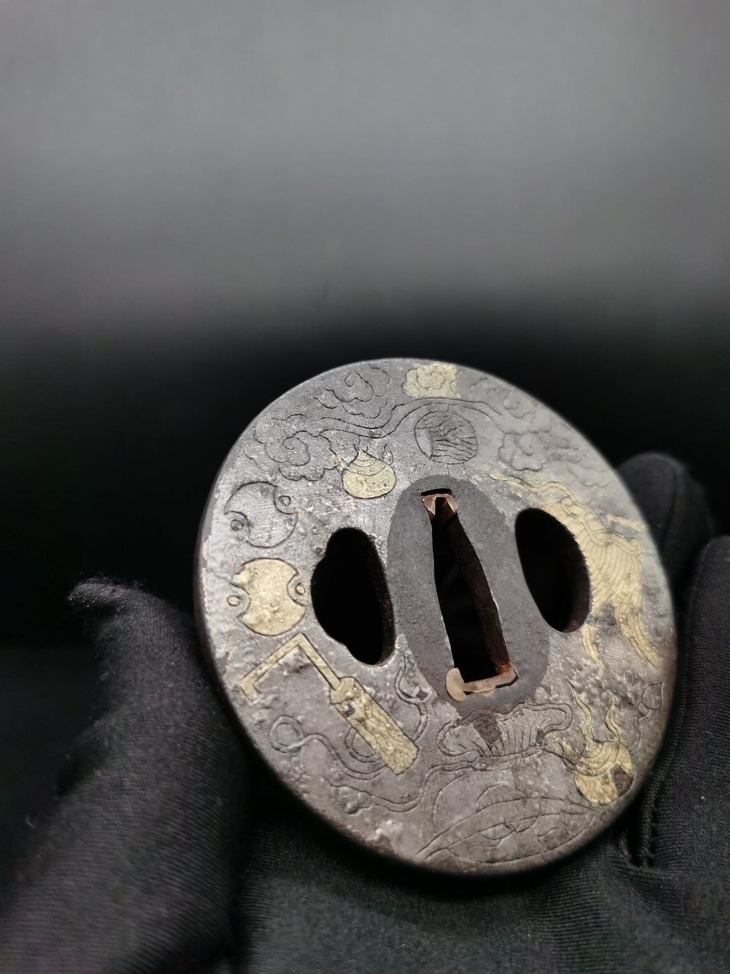 Japanese Type Cloud dragon Buddha treasures Pattern Tsuba for Katana and Wakziashi A056