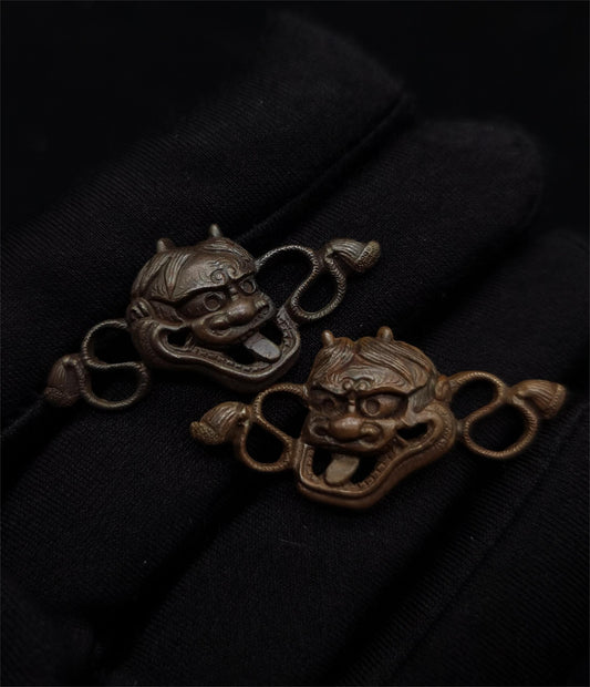 Japanese Type Menuki for Katana wakziashi and Tanto hannya mask Pattern Y108