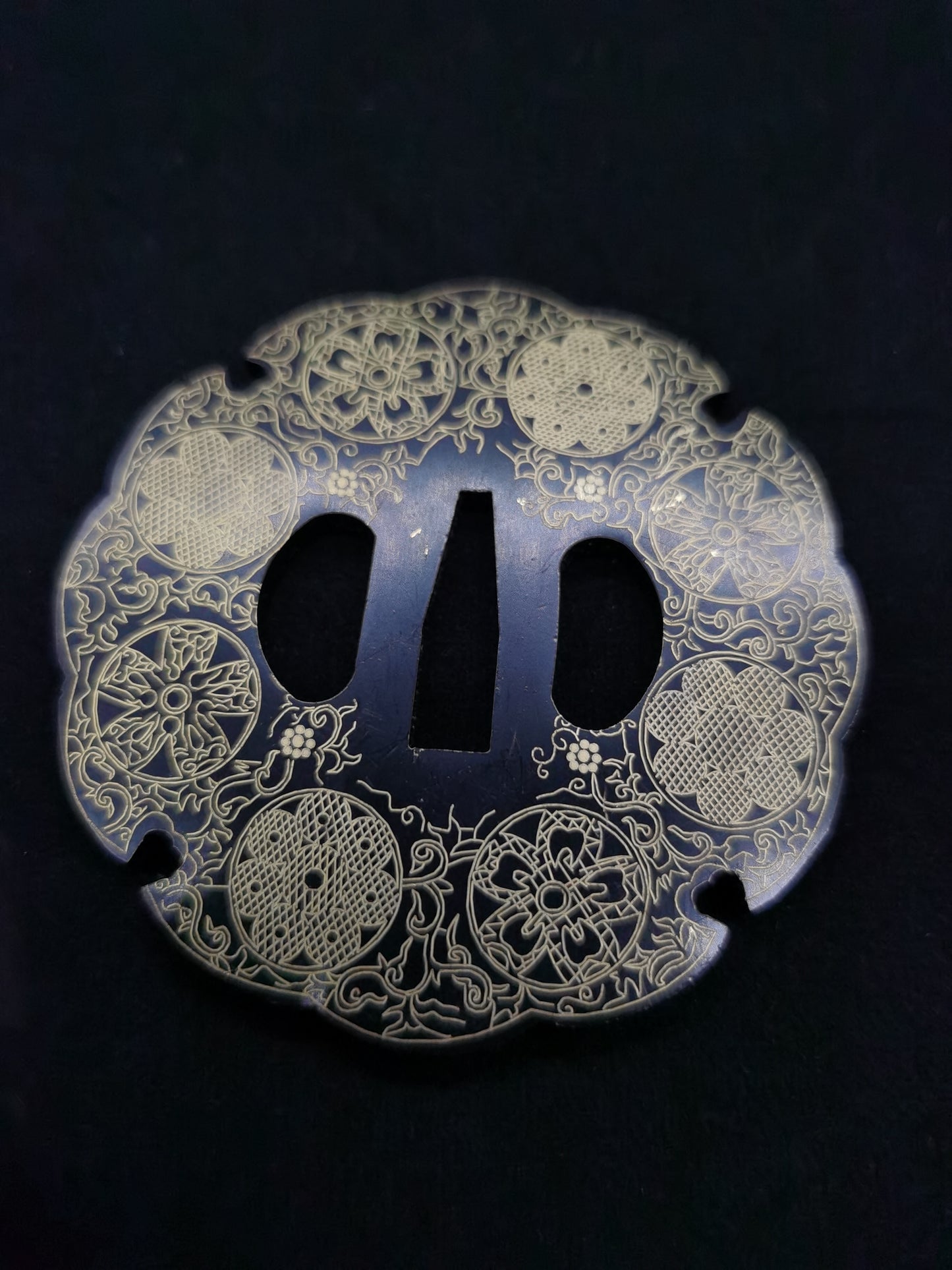 Japanese Line-engraved Floral & Grass Pattern Tsuba for Katana Tachi, X013