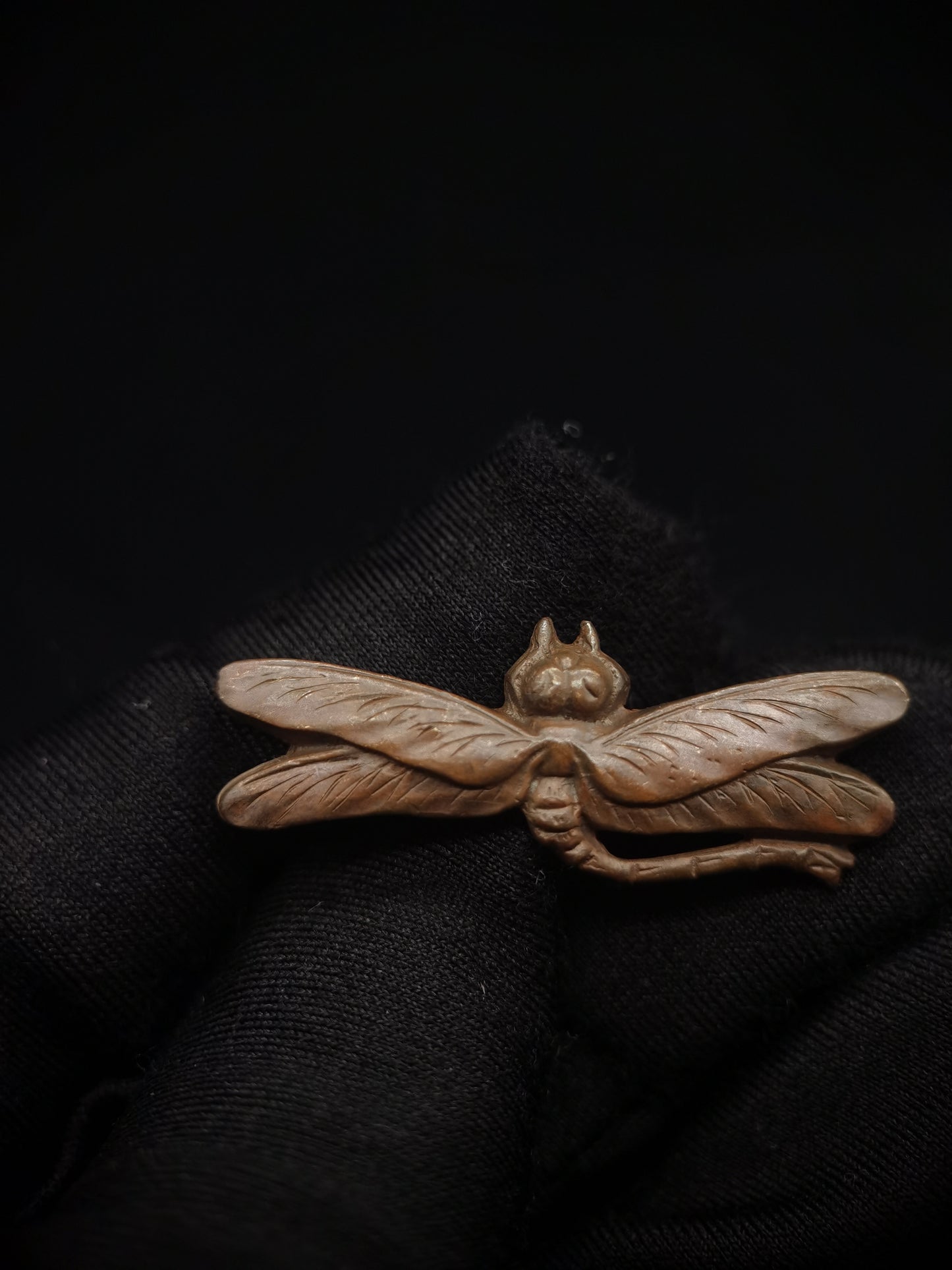 Japanese Type Dragonfly Menuki for Wakziashi and Tanto, Dragonfly Pattern Y121