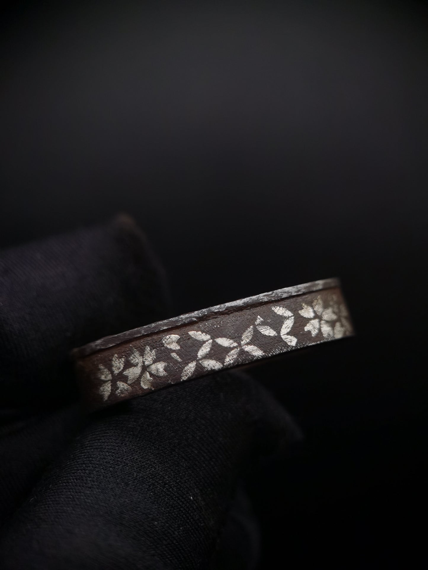 Japanese Sakura and Coin Pattern Fuchi & Kashira for Wakziashi and Tanto Edo Period B044