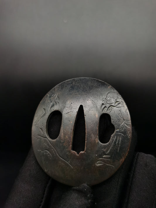 Japanese Ancient figures Tsuba for Wakziashi and Tanto Edo Period A103