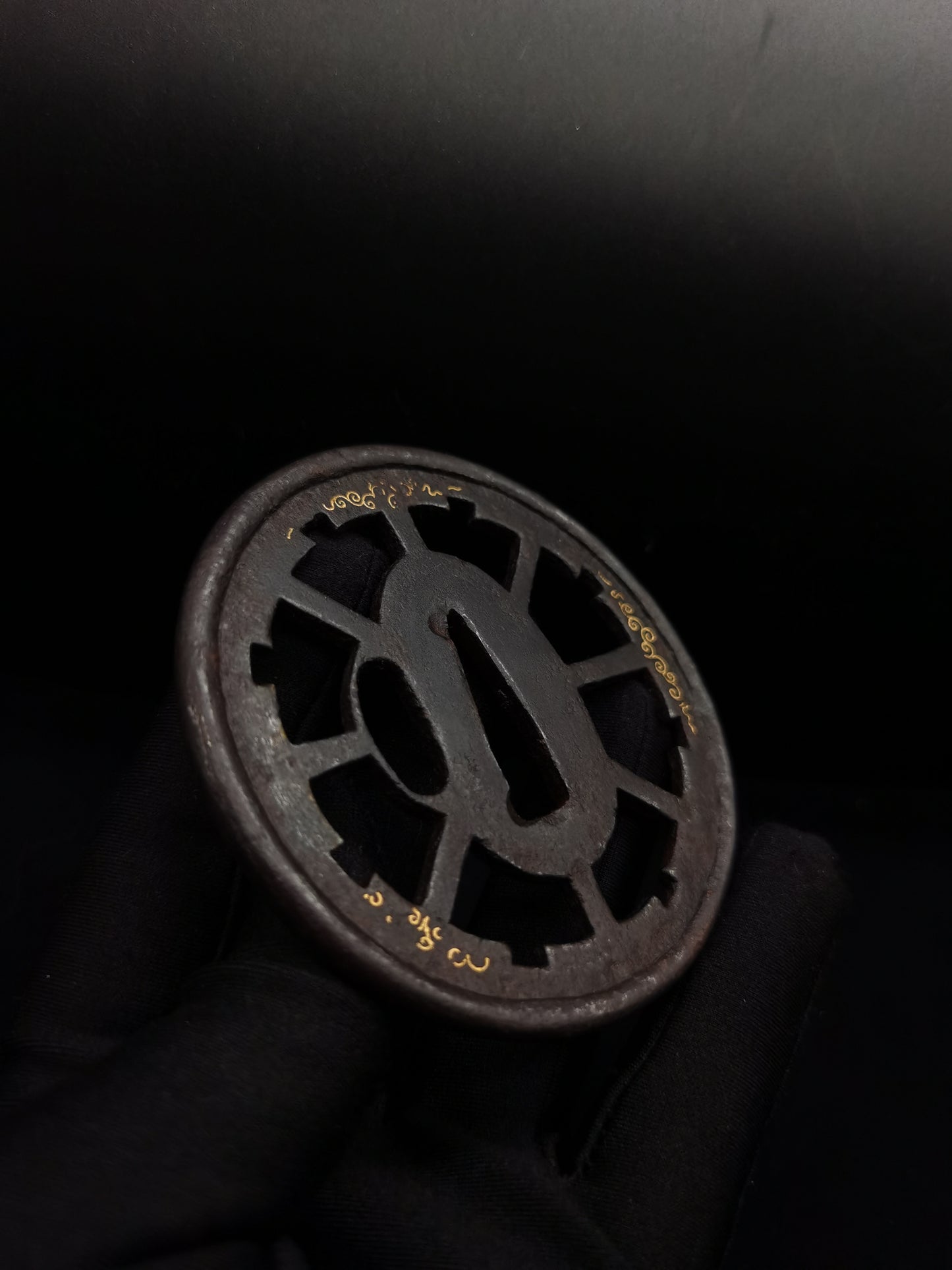 Japanese Wheel Pattern Tsuba for Katana and Wakziashi Edo Period Antique A107