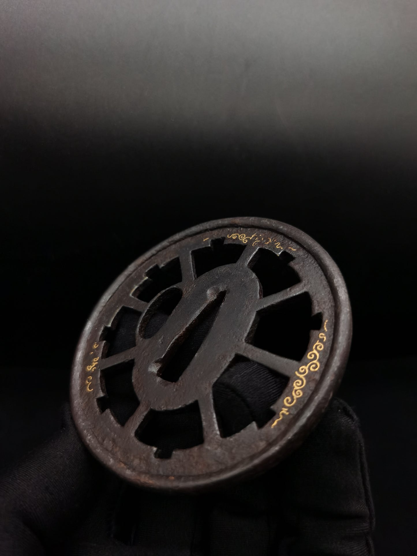 Japanese Wheel Pattern Tsuba for Katana and Wakziashi Edo Period Antique A107