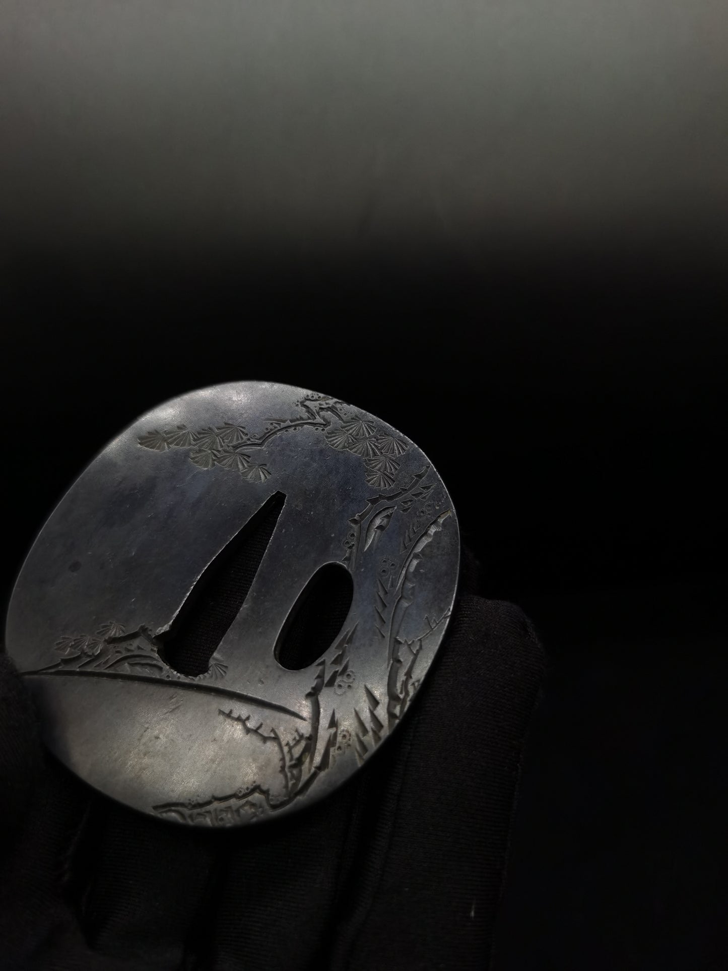 Japanese God of fortune Tsuba for Wakziashi and Tanto Edo Period A113