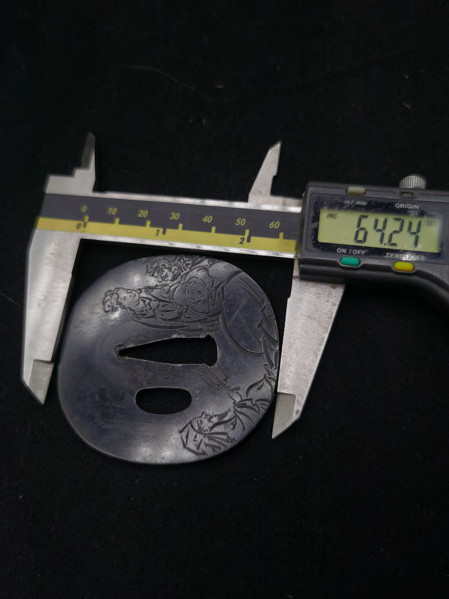 Japanese God of fortune Tsuba for Wakziashi and Tanto Edo Period A113