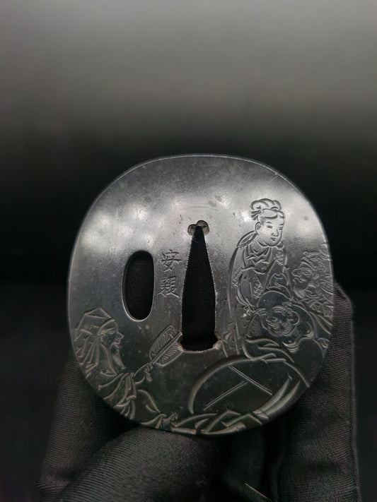 Japanese God of fortune Tsuba for Wakziashi and Tanto Edo Period A113