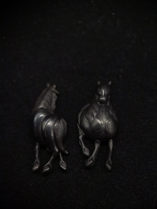 Japanese Type Tang Dynasty Steed Pattern Menuki for wakziashi and Tanto, Y128