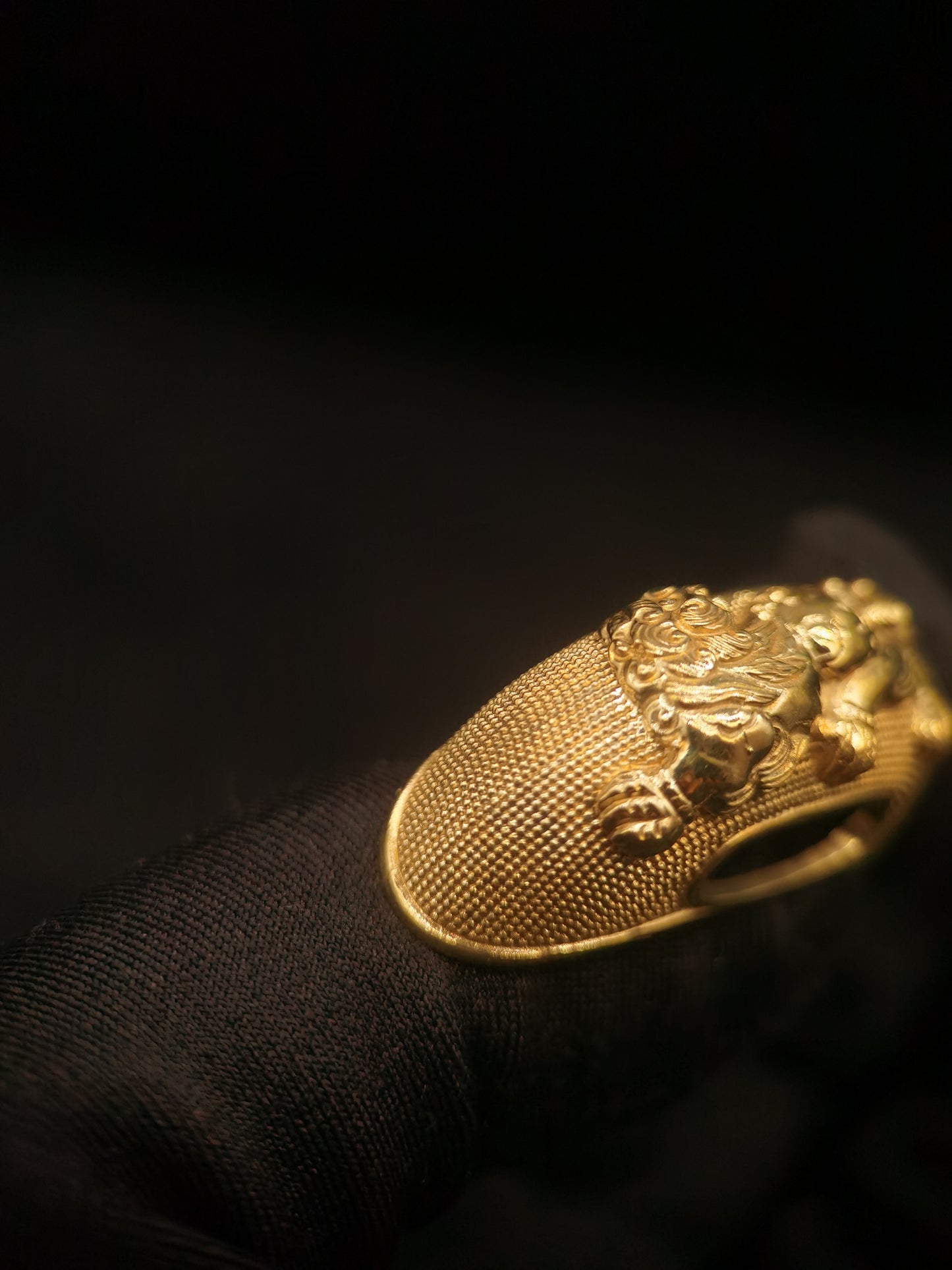 Japanese Type Lion Dog Kurigata for Wakzaishi, Y137