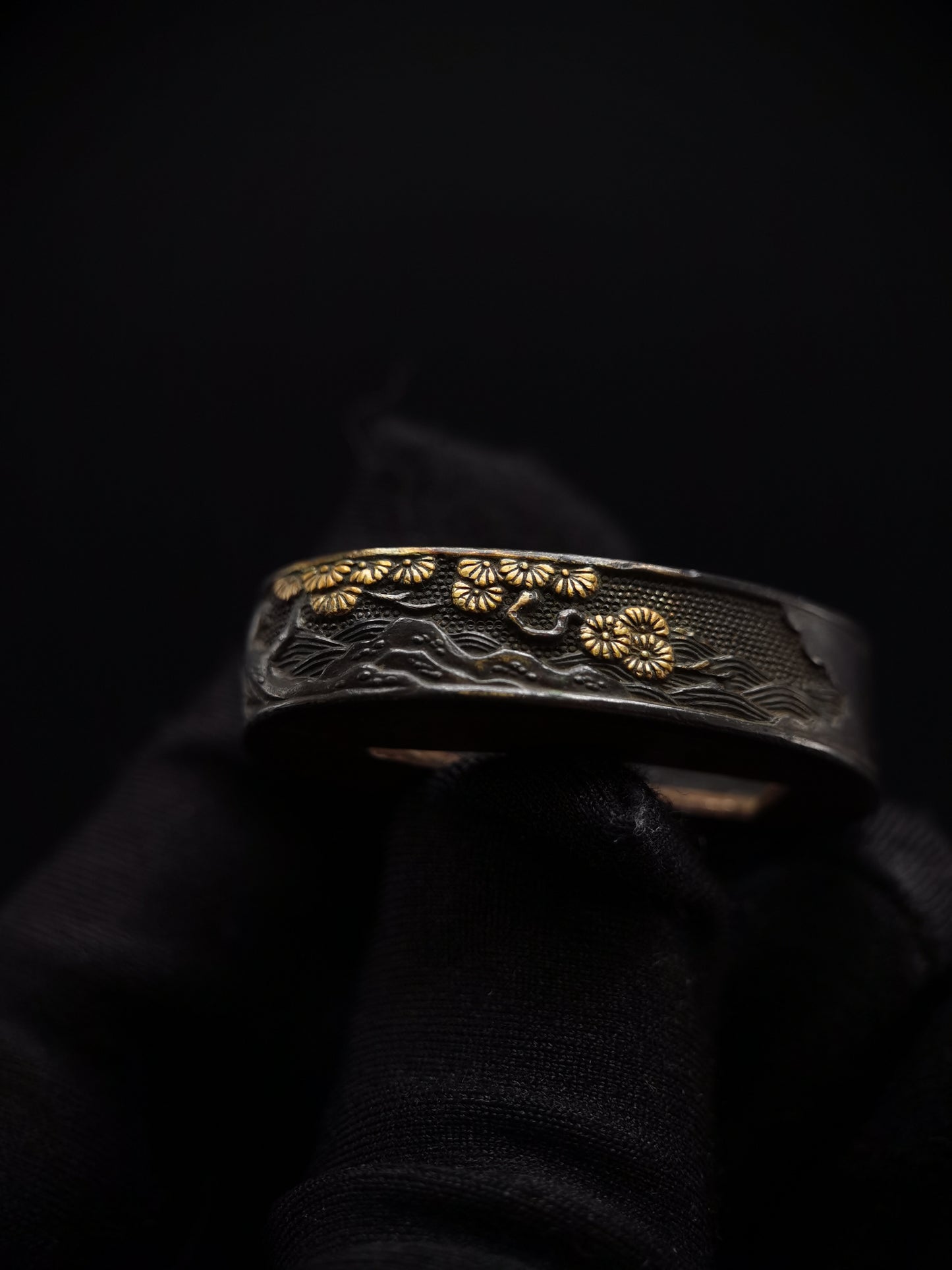 Japanese Crane Turtle Immortal Fuchi & Kashira for Katana and Wakziashi Edo Period B075