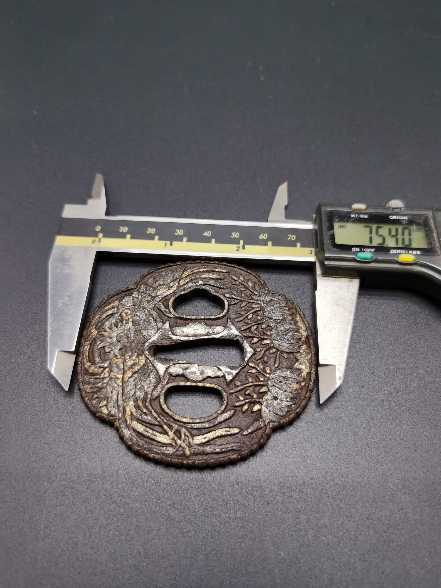 Japanese Phoenix and paulownia leaves Tsuba for Katana Wakziashi Edo Period Antique A125