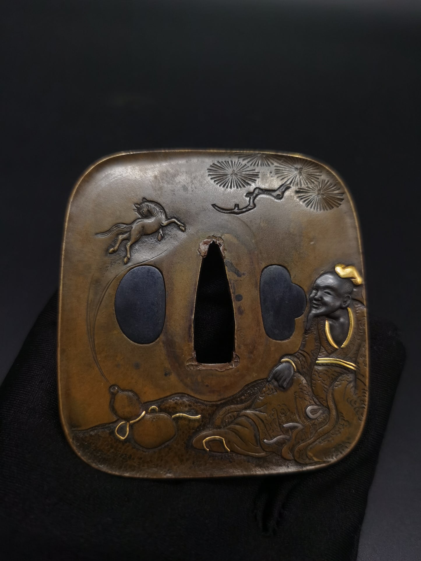 Japanese Immortal Zhang GuolaoPattern Tsuba for Katana and Wakzaishi Edo Period Antique A135