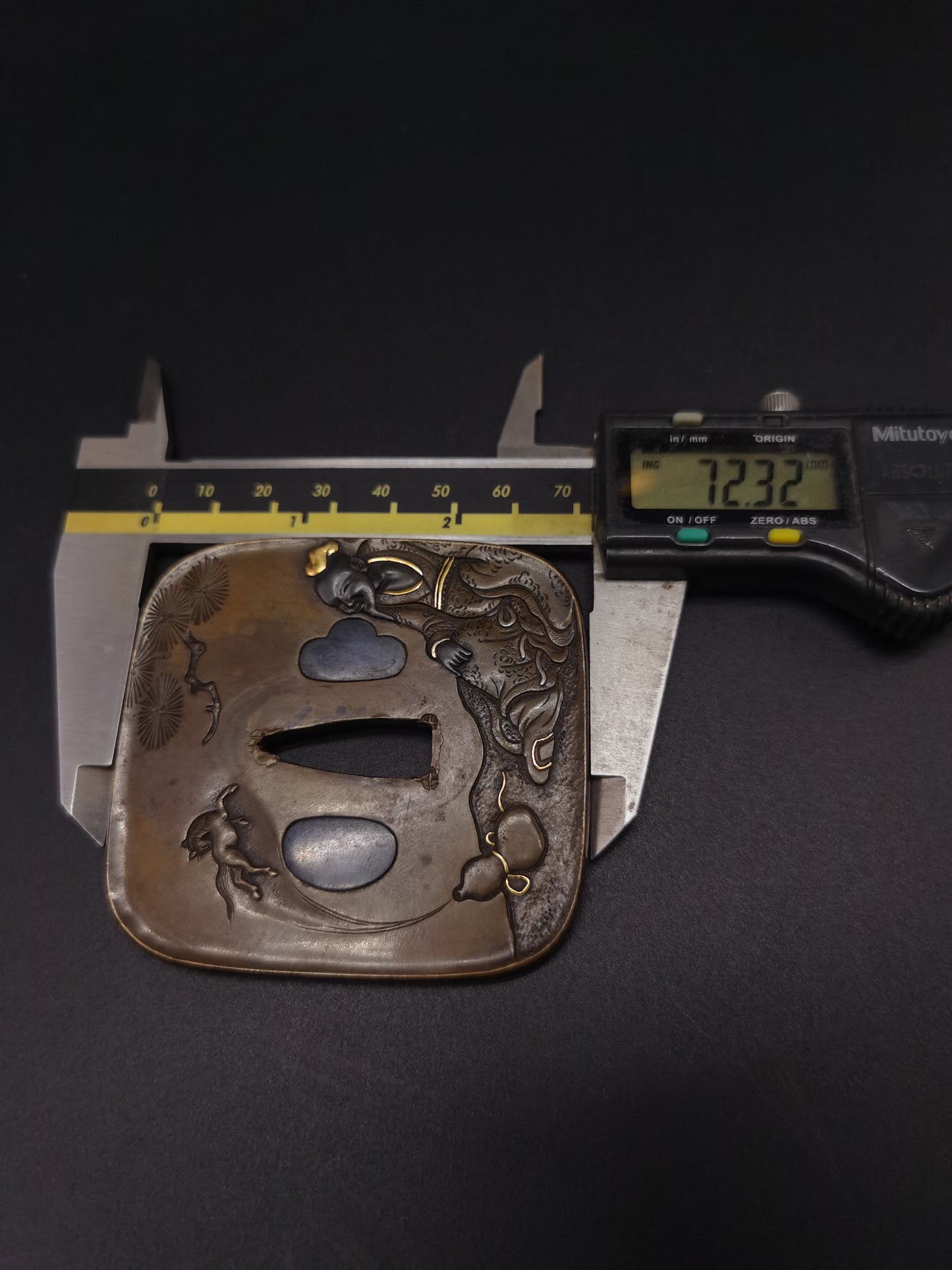 Japanese Immortal Zhang GuolaoPattern Tsuba for Katana and Wakzaishi Edo Period Antique A135